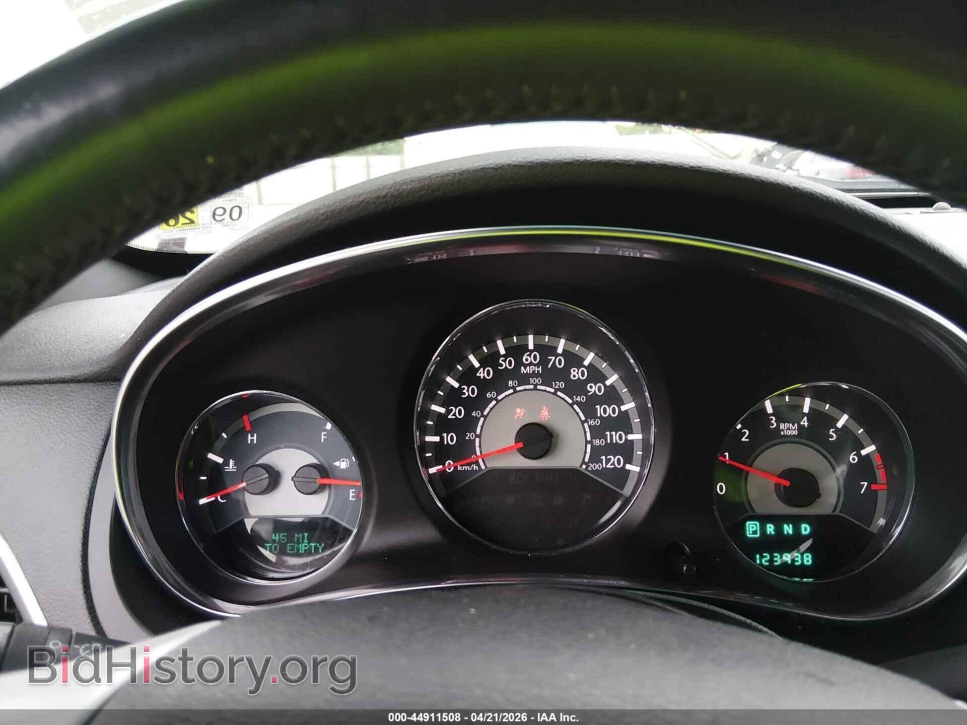 2013 CHRYSLER 200 - VIN: 1C3CCBBG6DN704047 - Photo 7