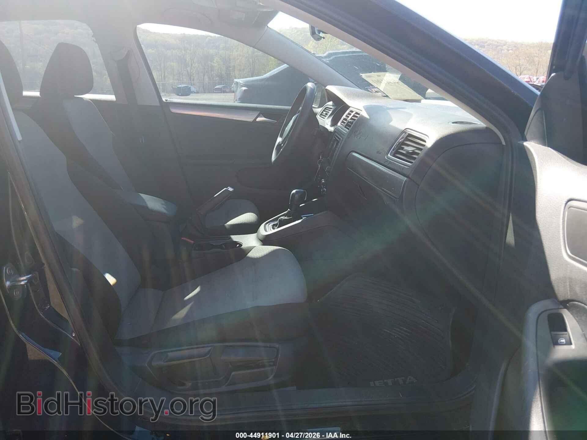 2017 VOLKSWAGEN JETTA - VIN: 3VW2B7AJ4HM211307 - Фото 5