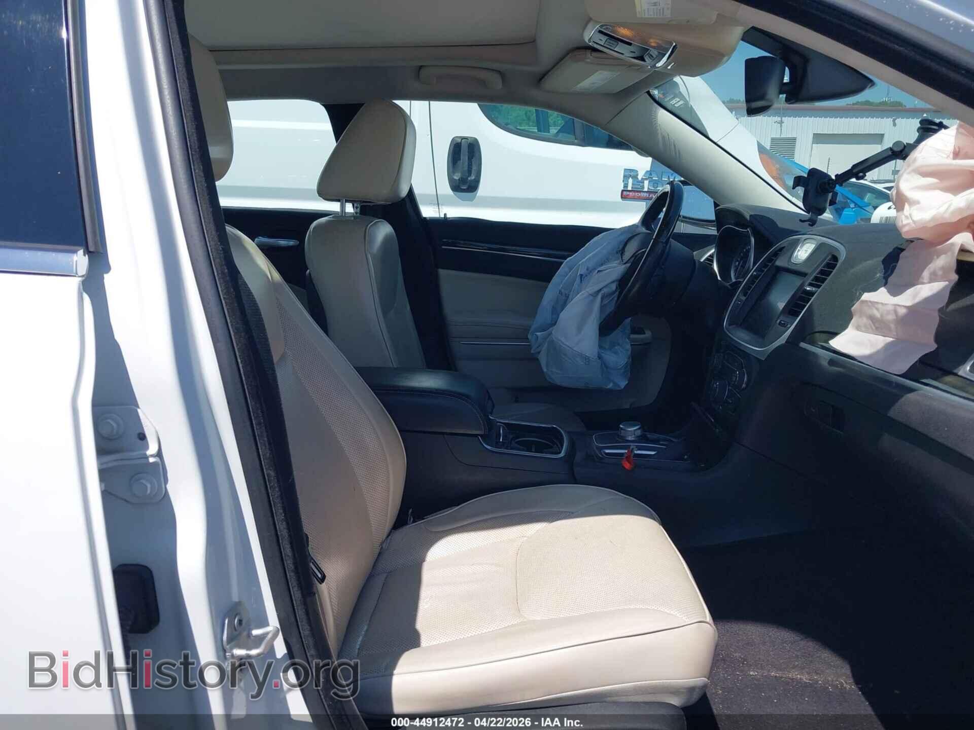 2016 CHRYSLER 300C - VIN: 2C3CCAEG8GH324453 - Photo 5