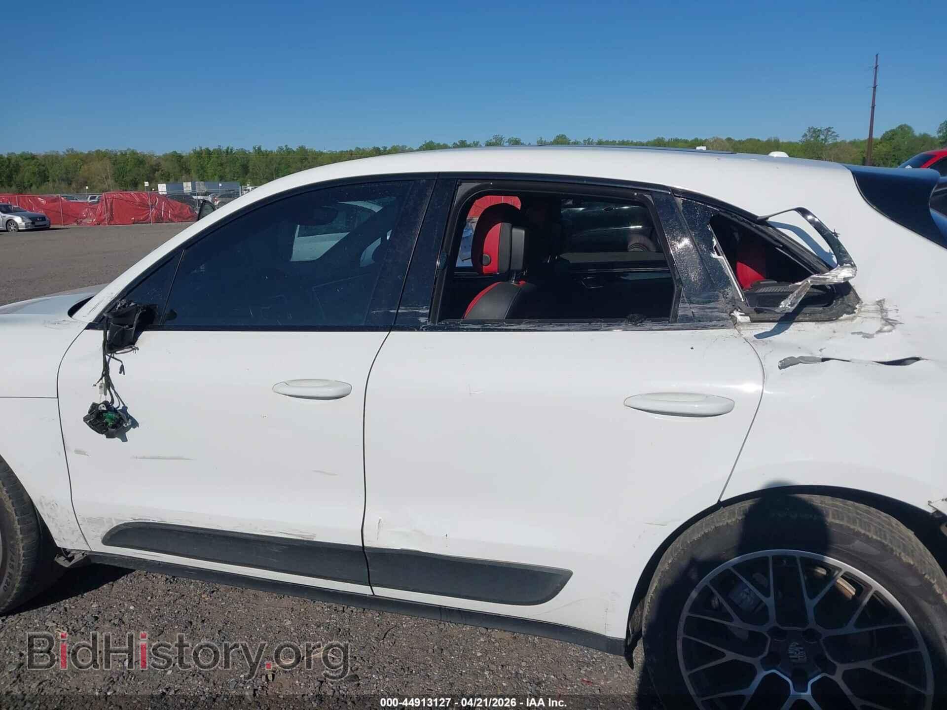 2017 PORSCHE MACAN - VIN: WP1AB2A51HLB17938 - Photo 6