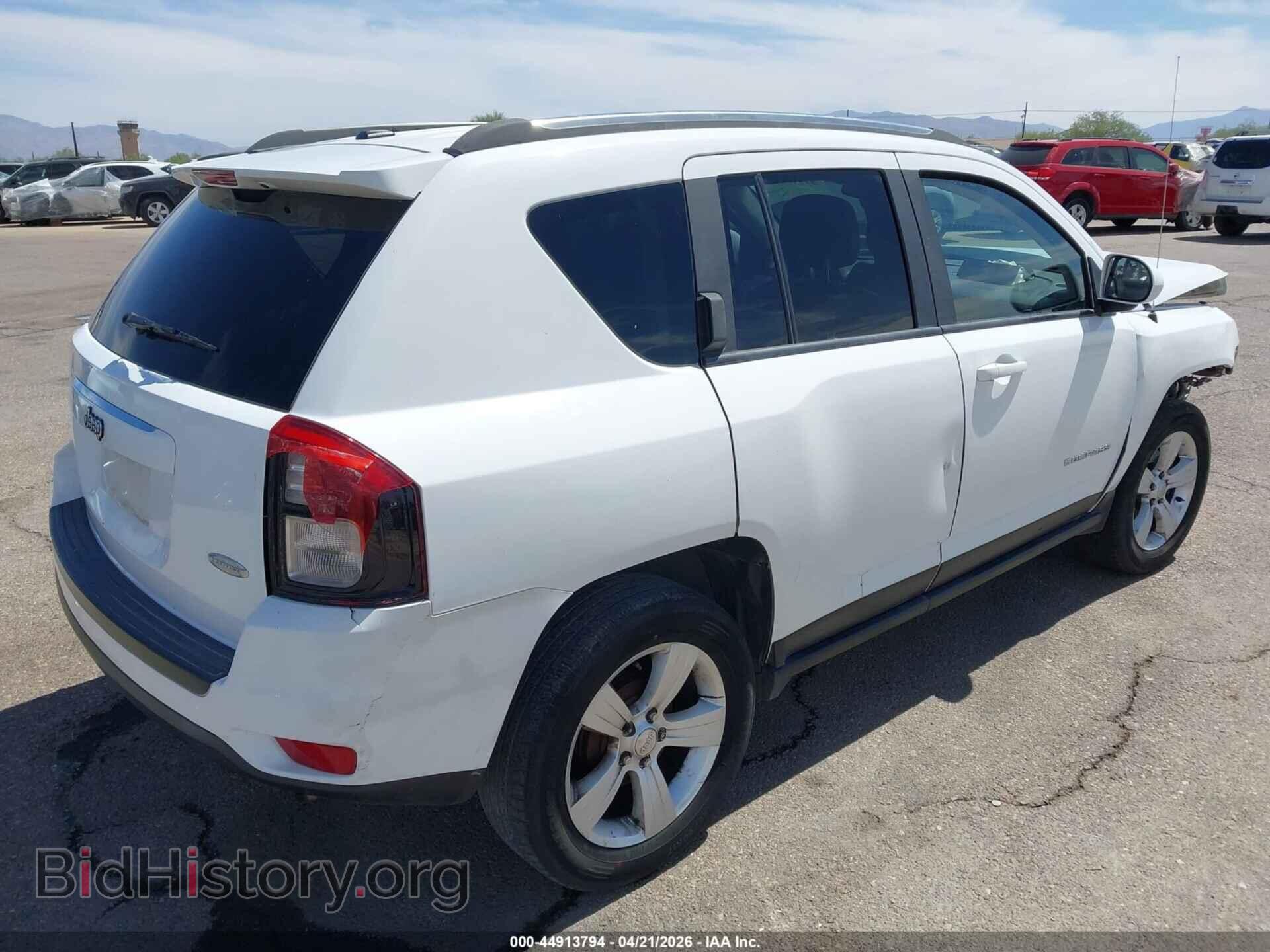 2014 JEEP COMPASS - VIN: 1C4NJCEB0ED707145 - Photo 4