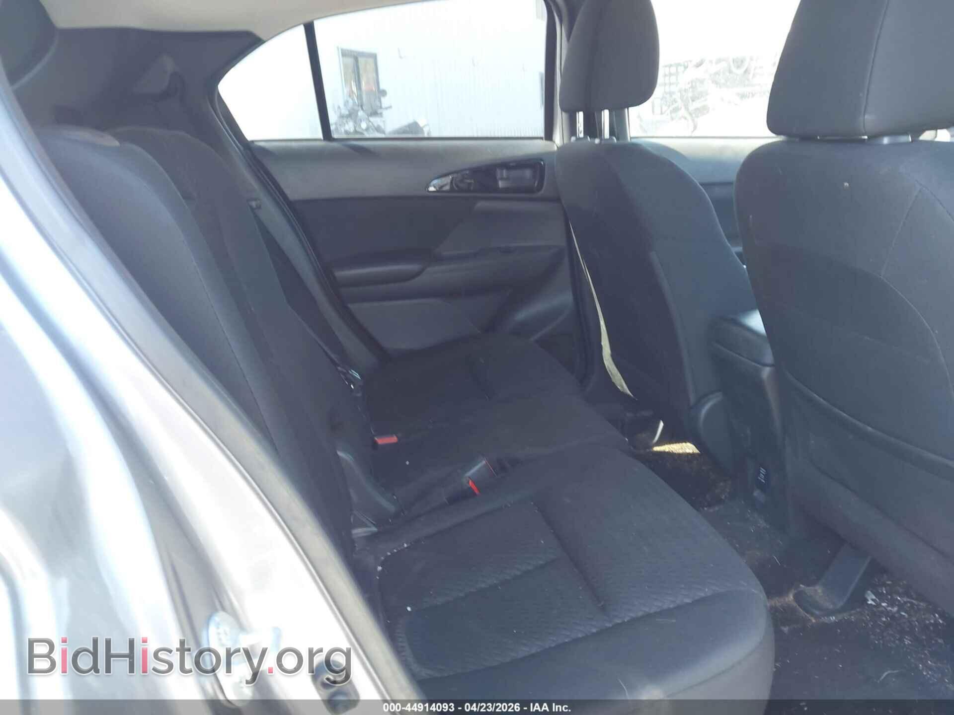 2018 MITSUBISHI ECLIPSE CROSS - VIN: JA4AT3AA2JZ059062 - Photo 8