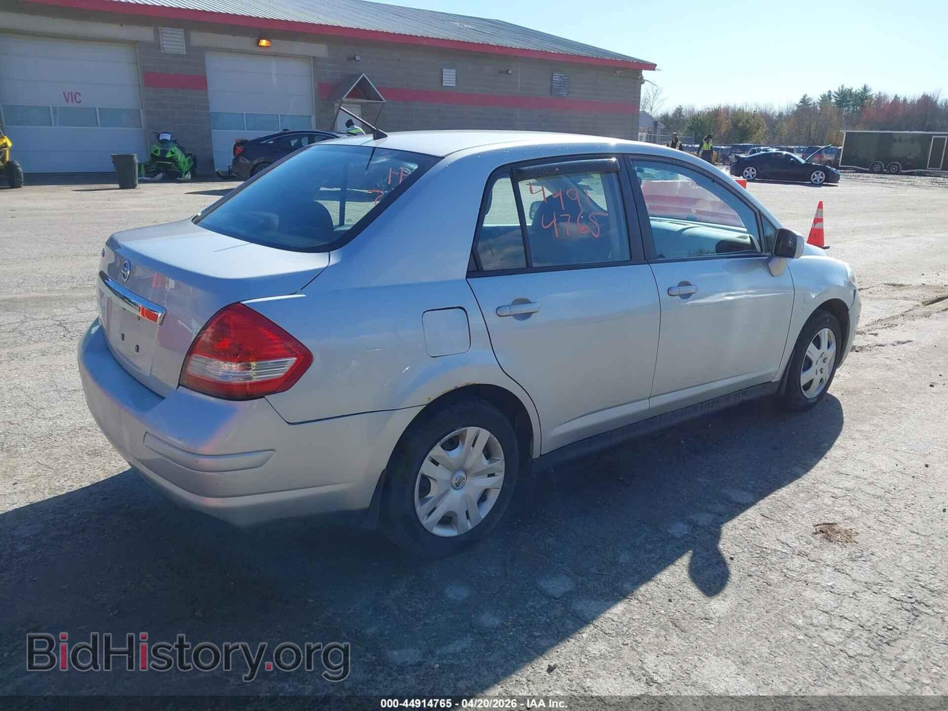 2011 NISSAN VERSA - VIN: 3N1BC1AP3BL431801 - Фото 4