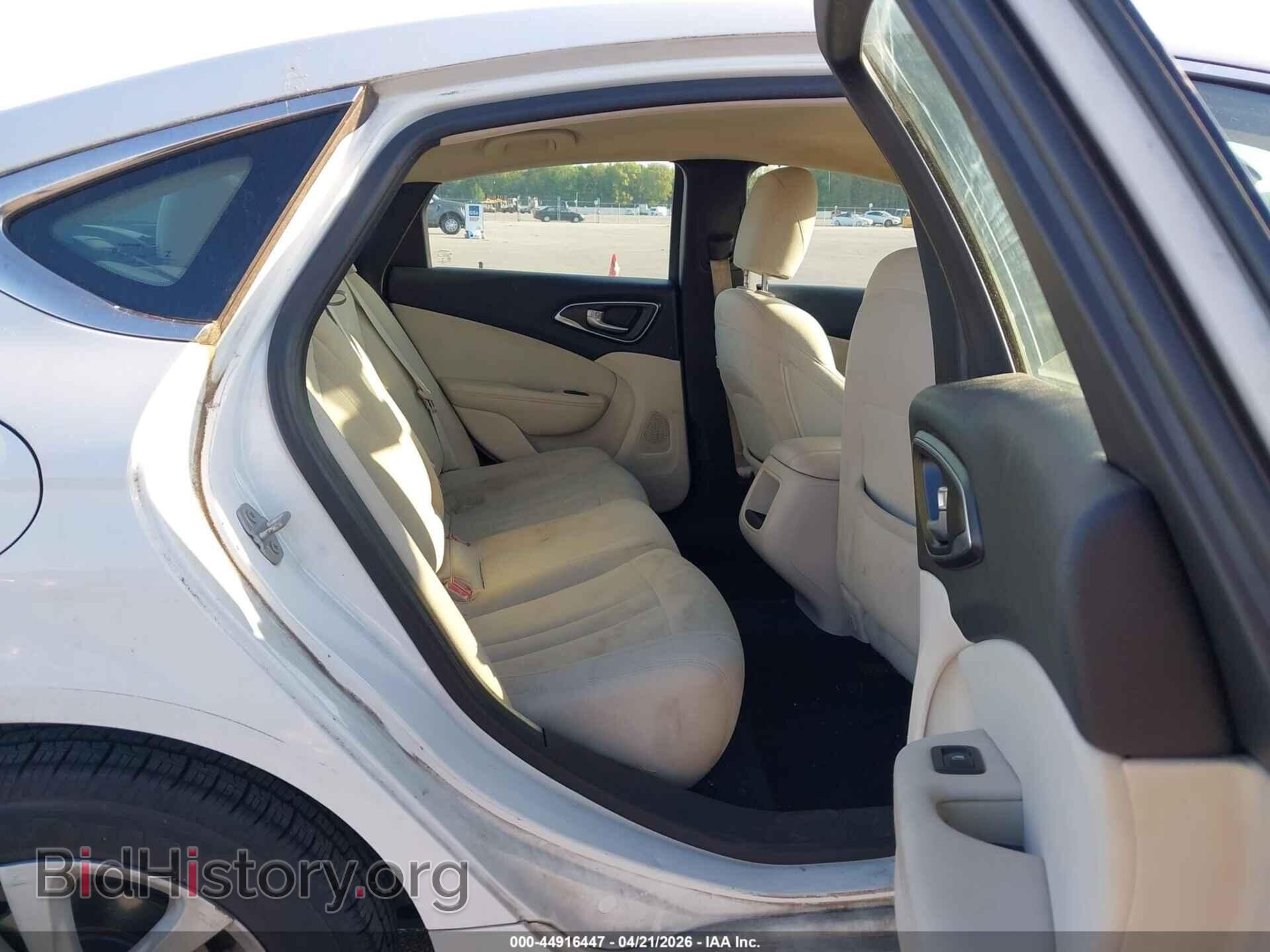 2015 CHRYSLER 200 - VIN: 1C3CCCAB1FN743045 - Photo 8