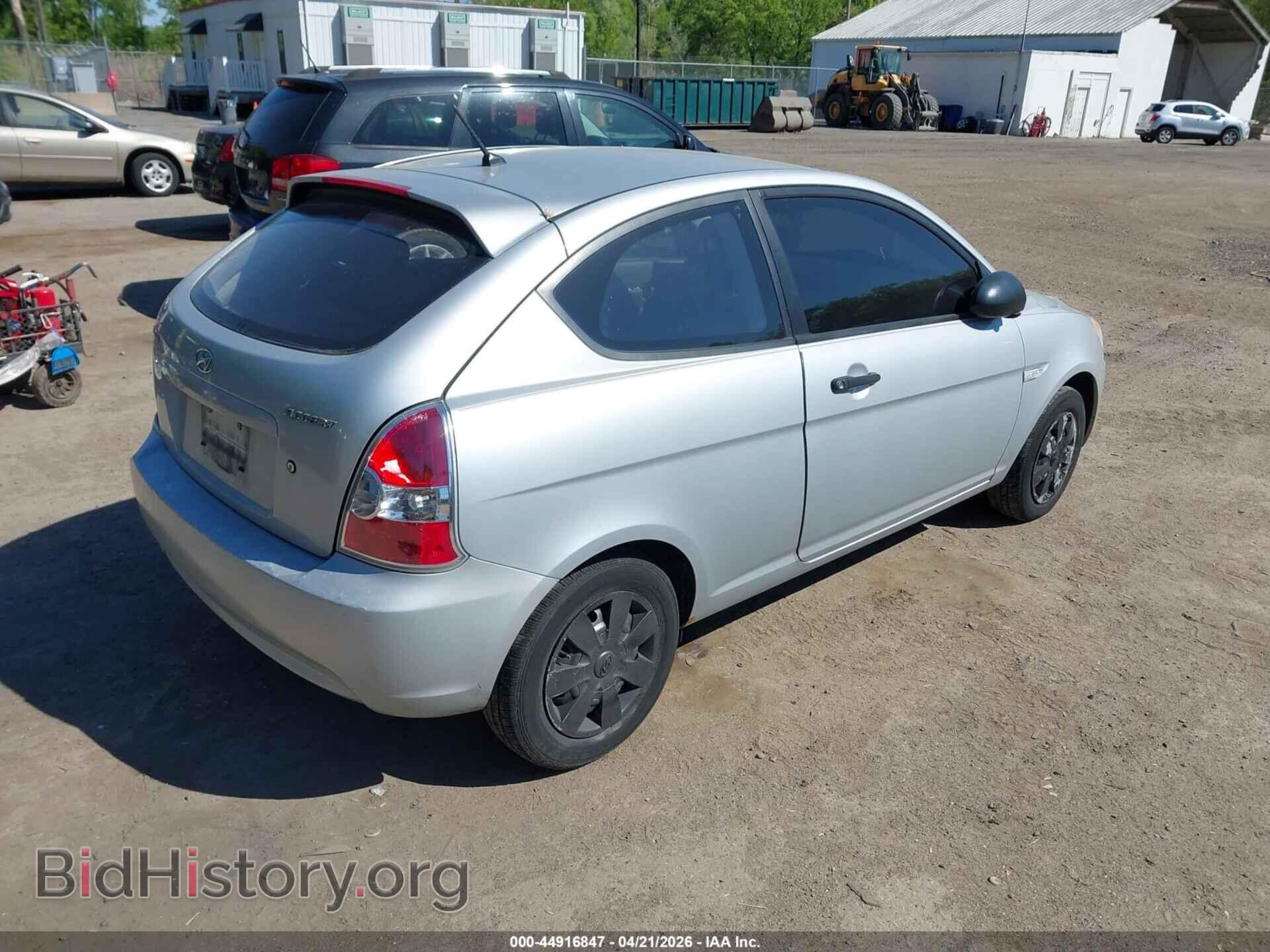 2007 HYUNDAI ACCENT - VIN: KMHCM36C07U013995 - Фото 4