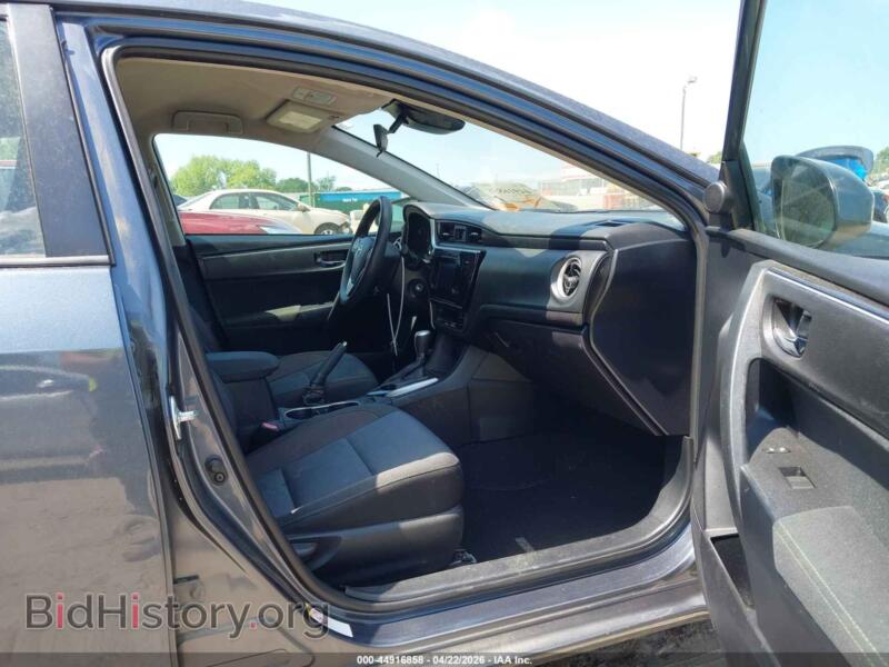 2017 Toyota COROLLA (VIN 2T1BURHE4HC847980) — photo 5 of 17