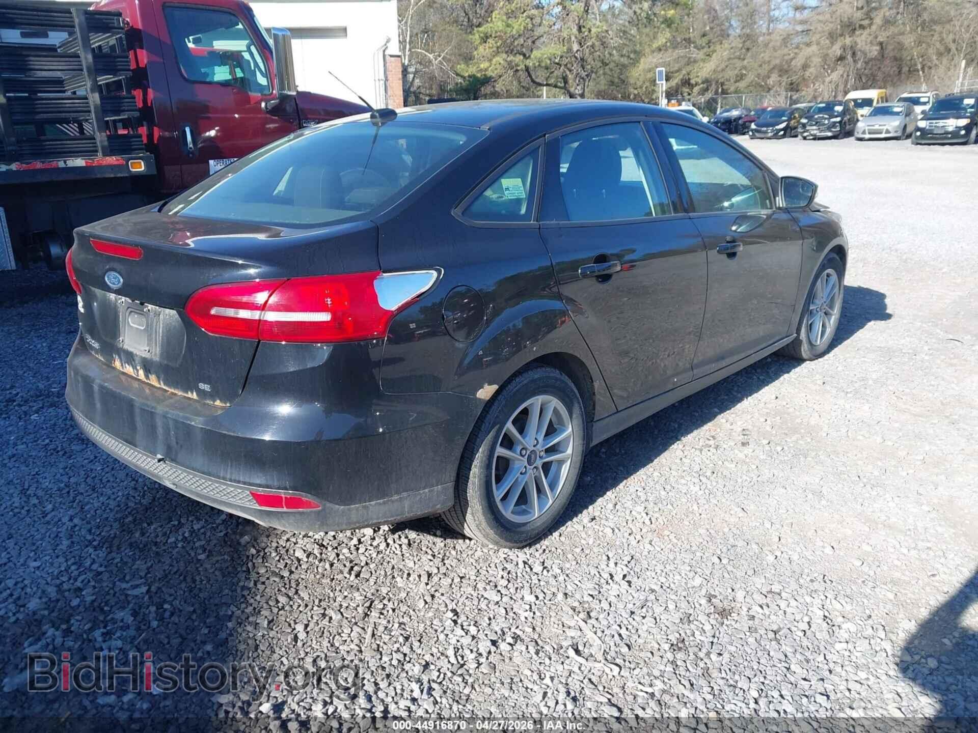 2017 FORD FOCUS - VIN: 1FADP3F23HL335471 - Фото 4