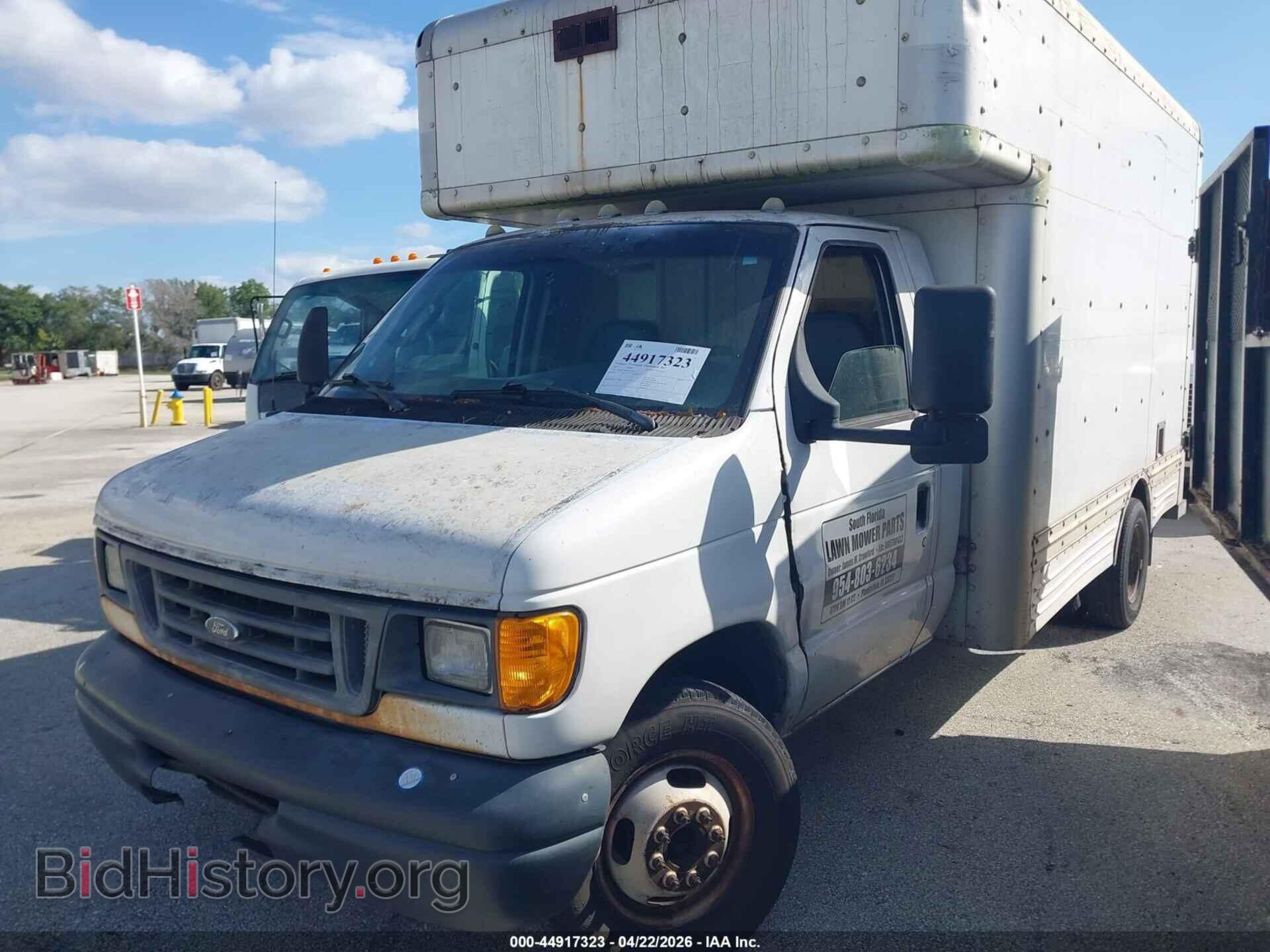 2007 FORD E-450 CUTAWAY - VIN: 1FDXE45S37DA09520 - Фото 2