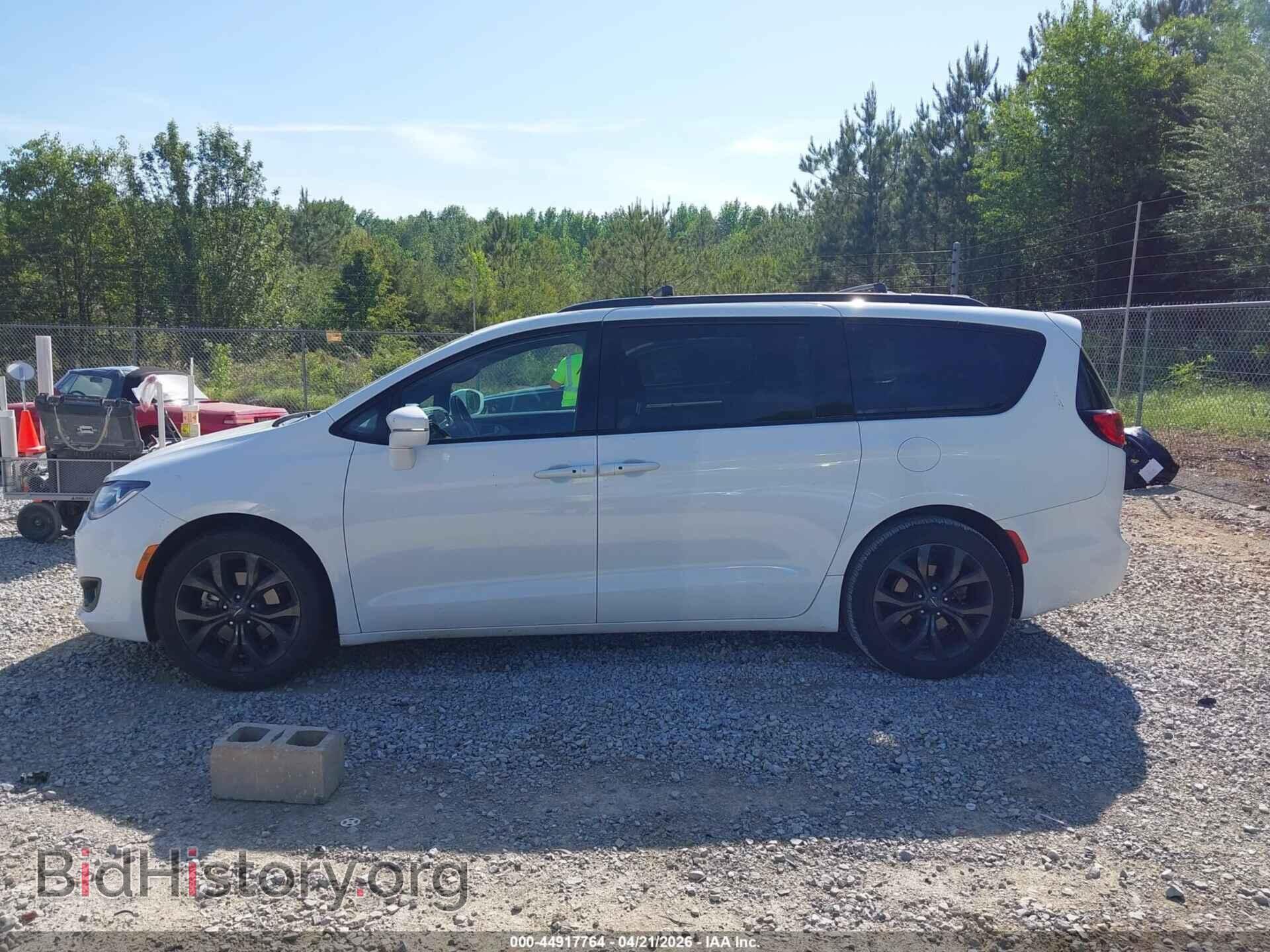 2018 CHRYSLER PACIFICA - VIN: 2C4RC1GG7JR358291 - Фото 14