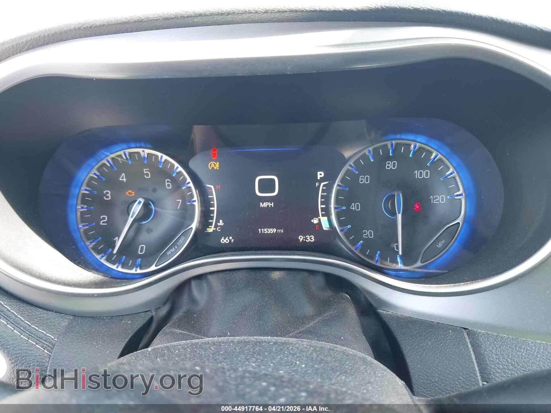 2018 CHRYSLER PACIFICA - VIN: 2C4RC1GG7JR358291 - Фото 7