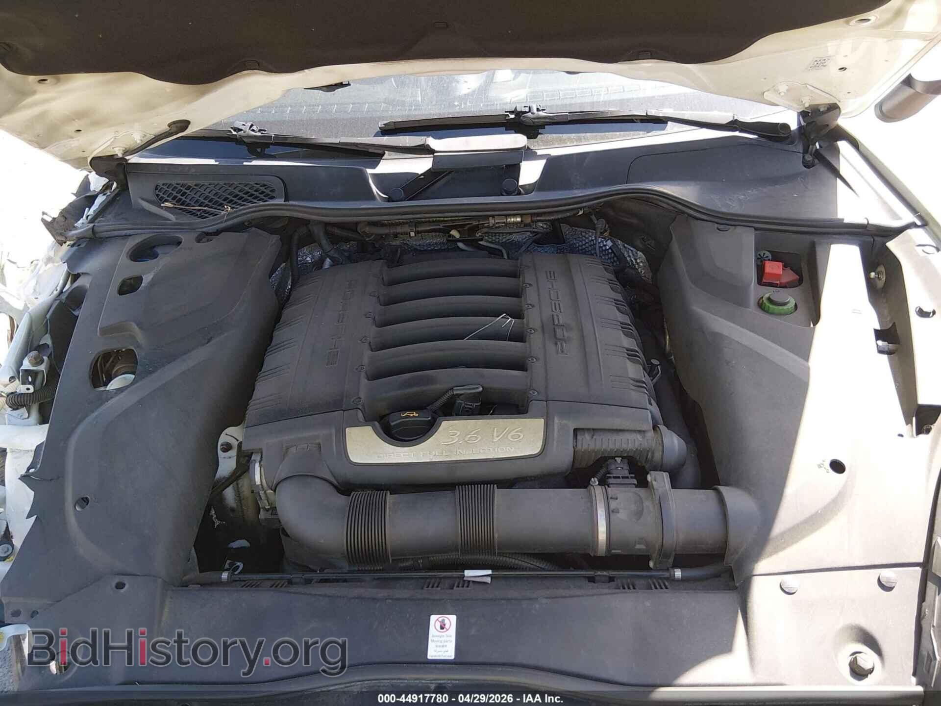 2016 PORSCHE CAYENNE - VIN: WP1AA2A28GKA12813 - Photo 10