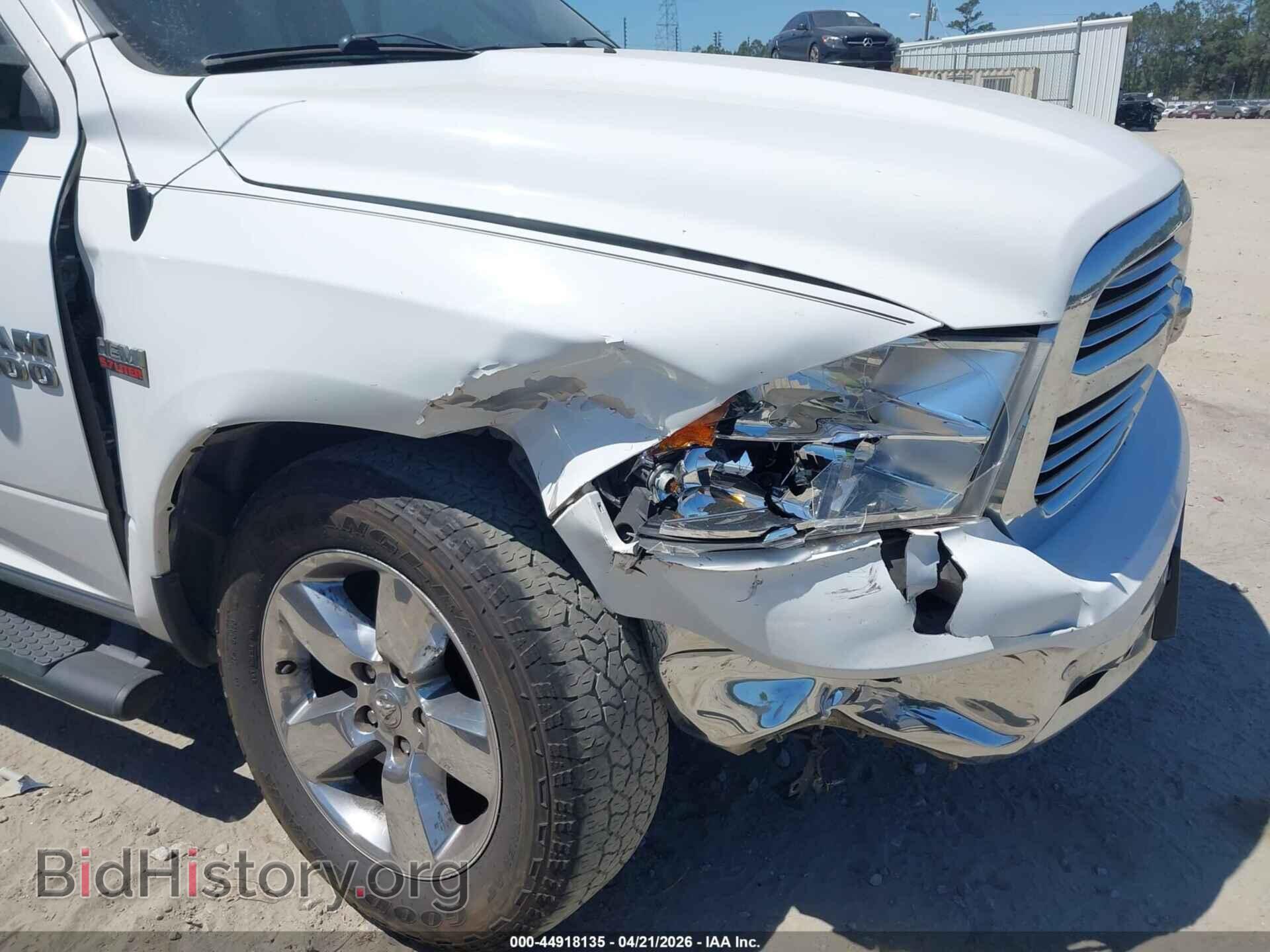 2017 RAM 1500 - VIN: 3C6RR7LT5HG777932 - Фото 6