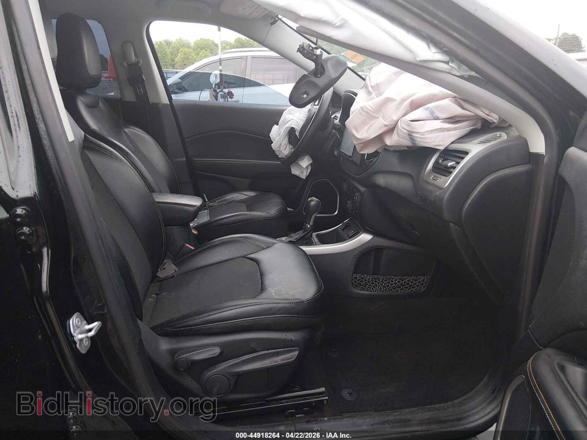 2018 JEEP COMPASS - VIN: 3C4NJCBB2JT186695 - Фото 5