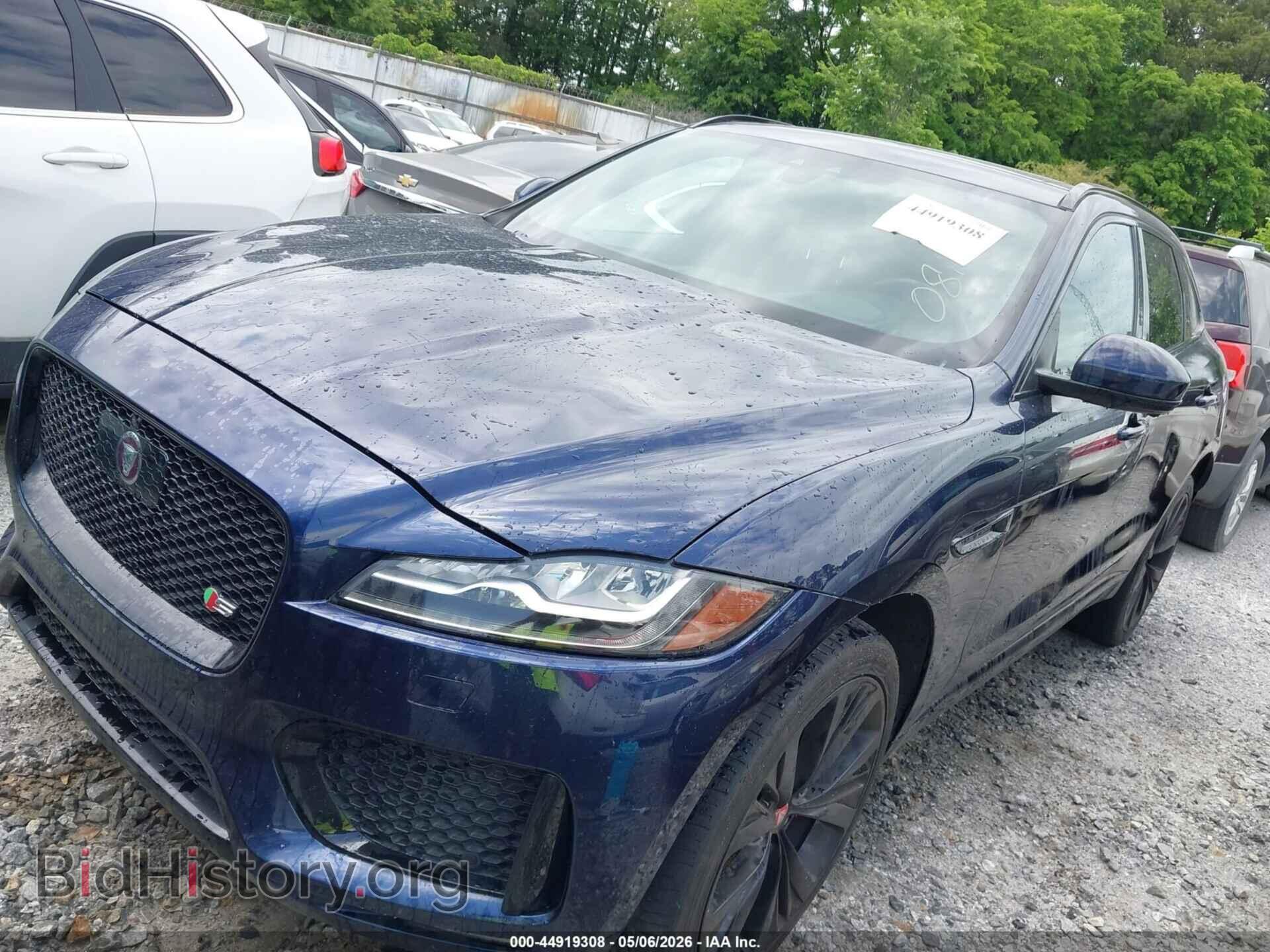2017 JAGUAR F-PACE - VIN: SADCM2BV5HA081142 - Photo 2