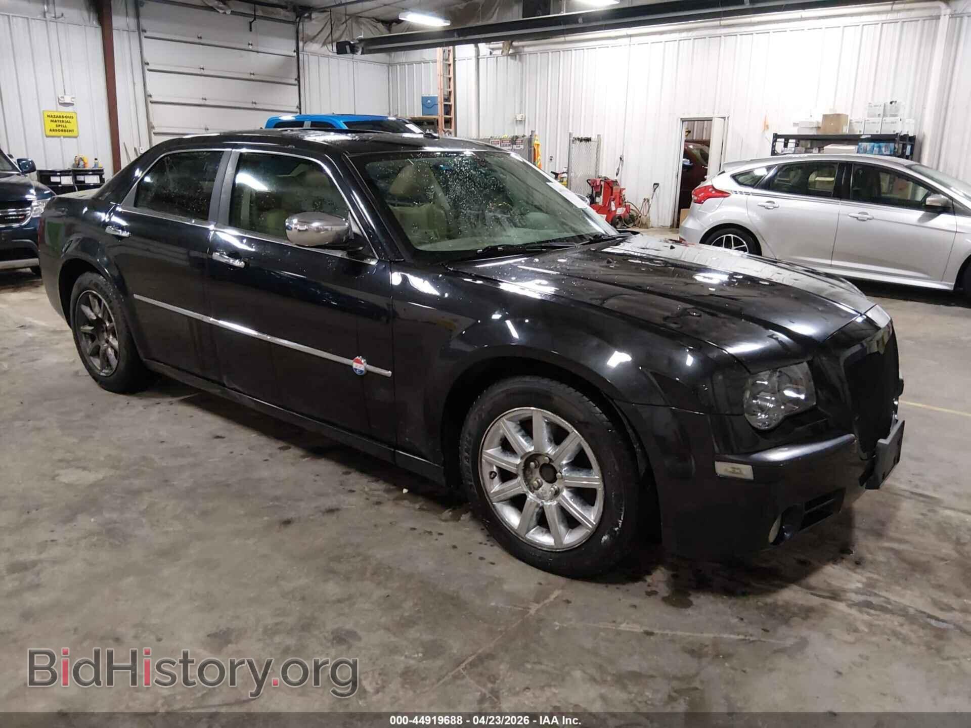 Фотография 2C3LA63H18H292171 - CHRYSLER 300C 2008