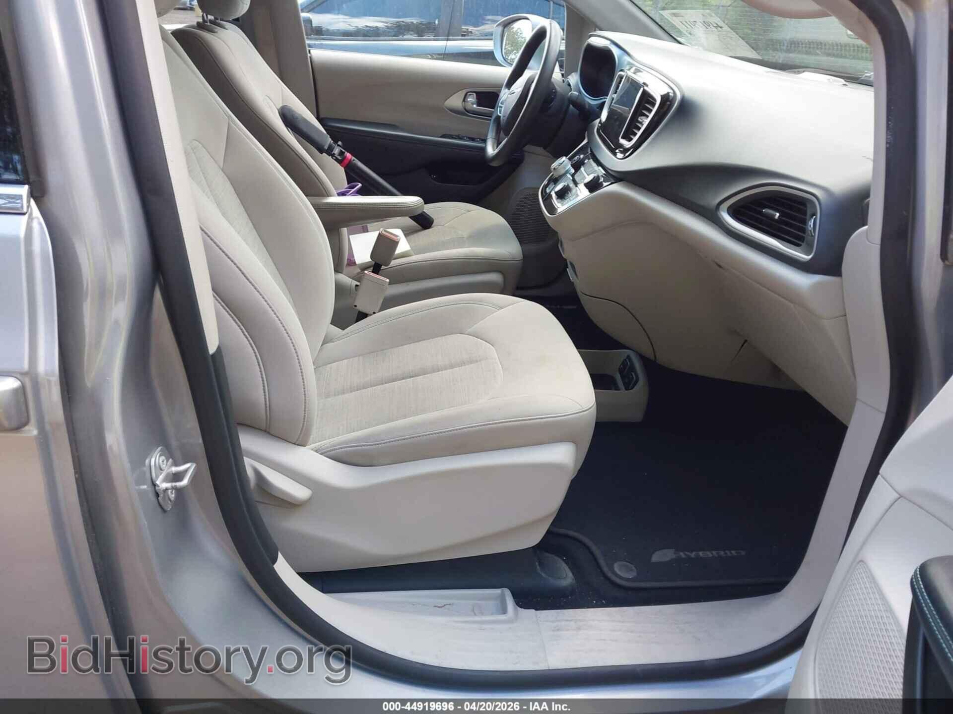 2017 CHRYSLER PACIFICA HYBRID - VIN: 2C4RC1H71HR797480 - Фото 5