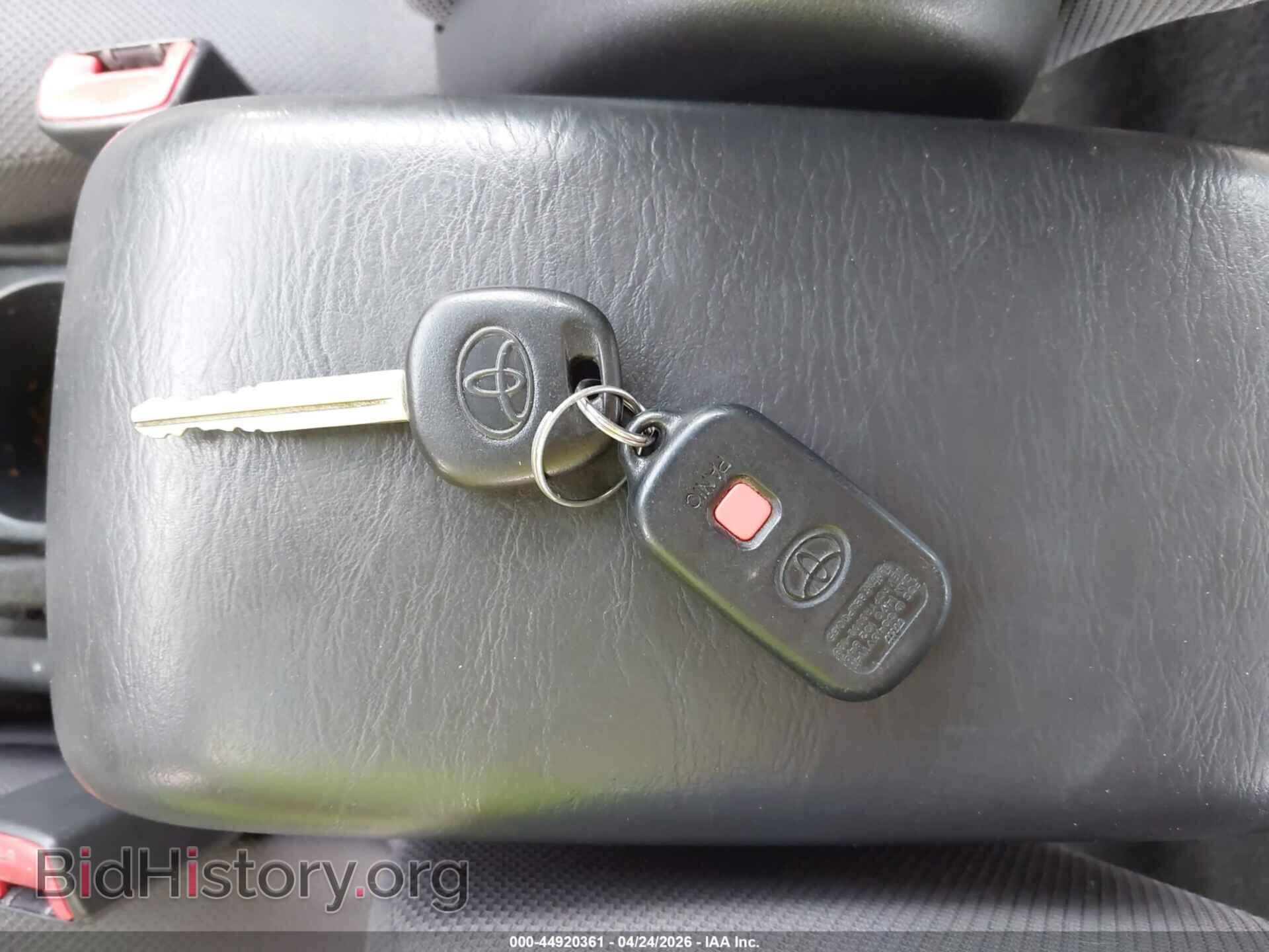 2005 TOYOTA MATRIX - VIN: 2T1KR30EX5C433561 - Фото 11