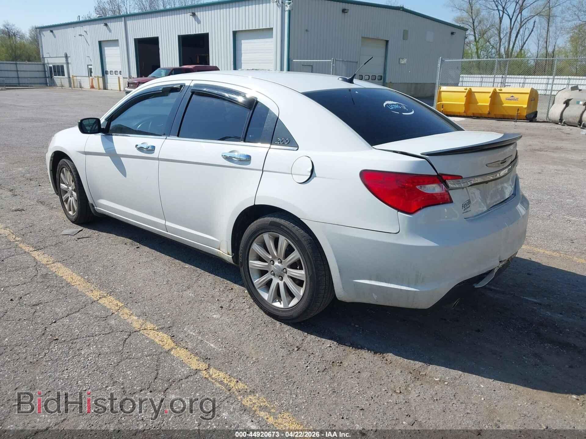 2013 CHRYSLER 200 - VIN: 1C3CCBCG4DN744044 - Фото 3