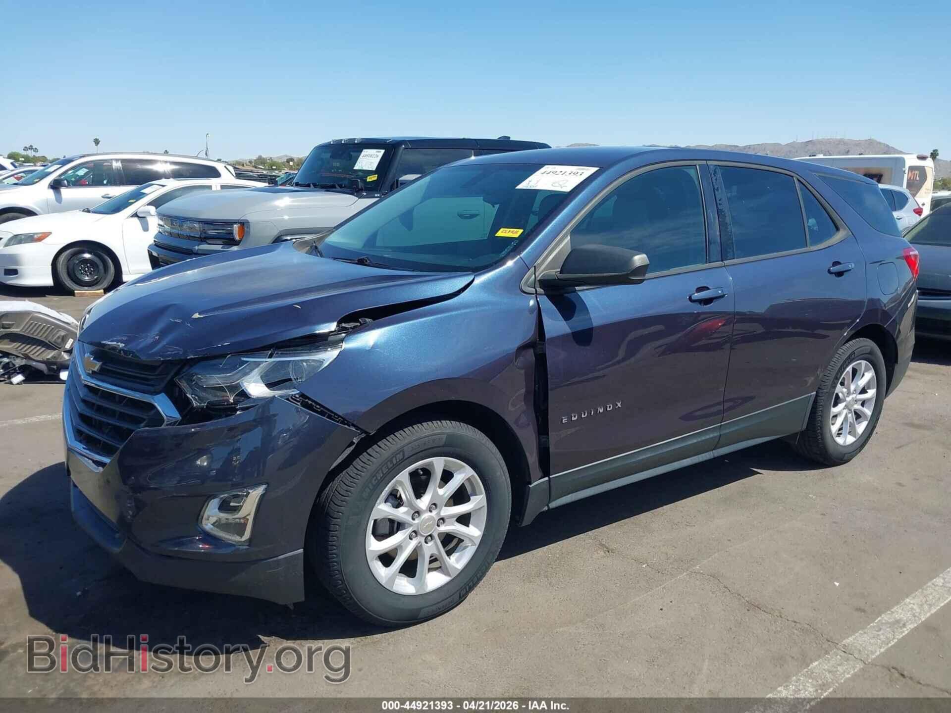 2019 CHEVROLET EQUINOX - VIN: 3GNAXHEV3KL313110 - Фото 2