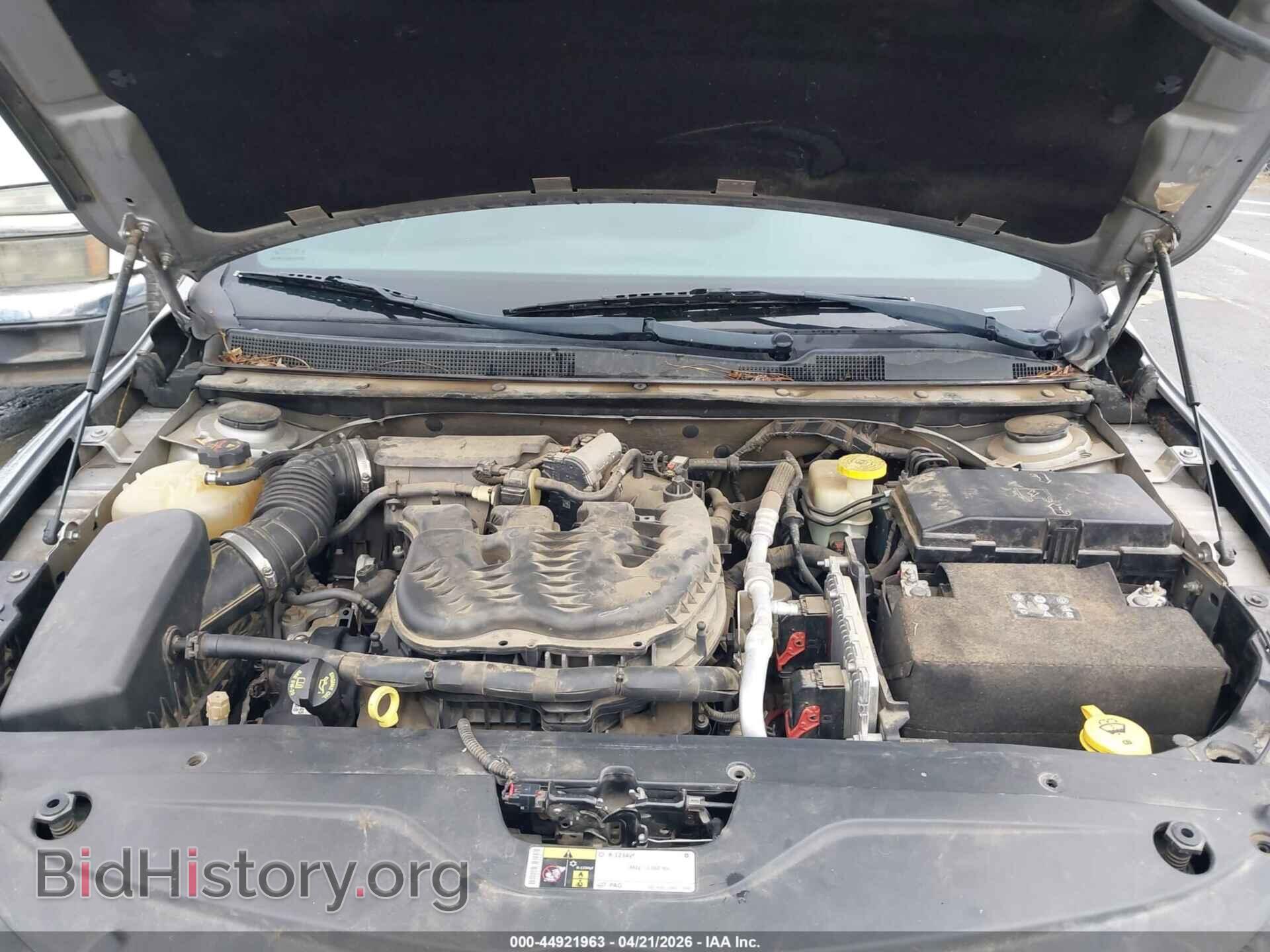 2016 CHRYSLER 200 - VIN: 1C3CCCBG7GN185875 - Photo 10
