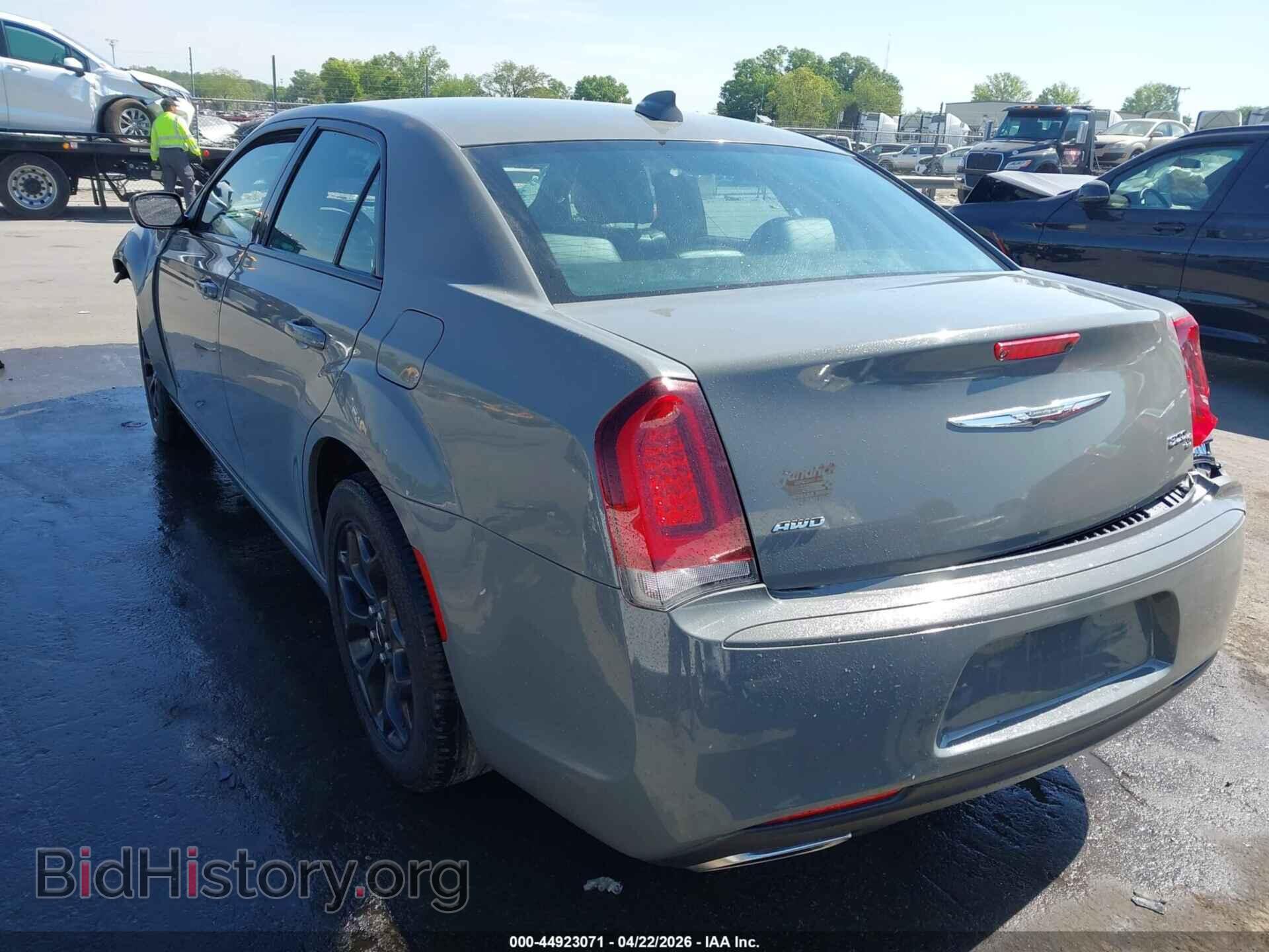 2019 CHRYSLER 300 - VIN: 2C3CCAGG7KH689924 - Photo 3