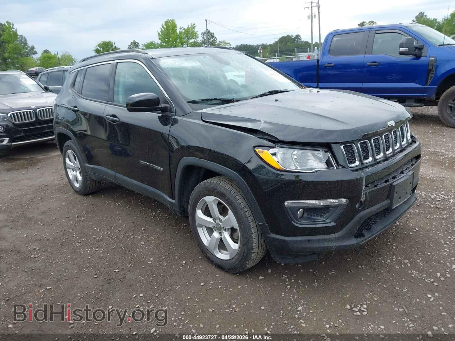 Фотография 3C4NJDBB2JT400977 - JEEP COMPASS 2018