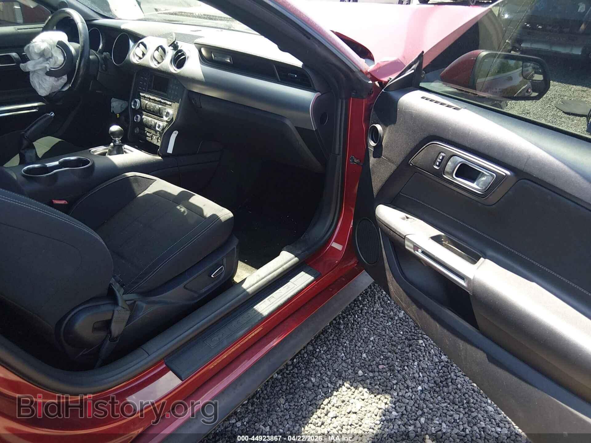 2018 FORD MUSTANG - VIN: 1FA6P8CF3J5125752 - Фото 5