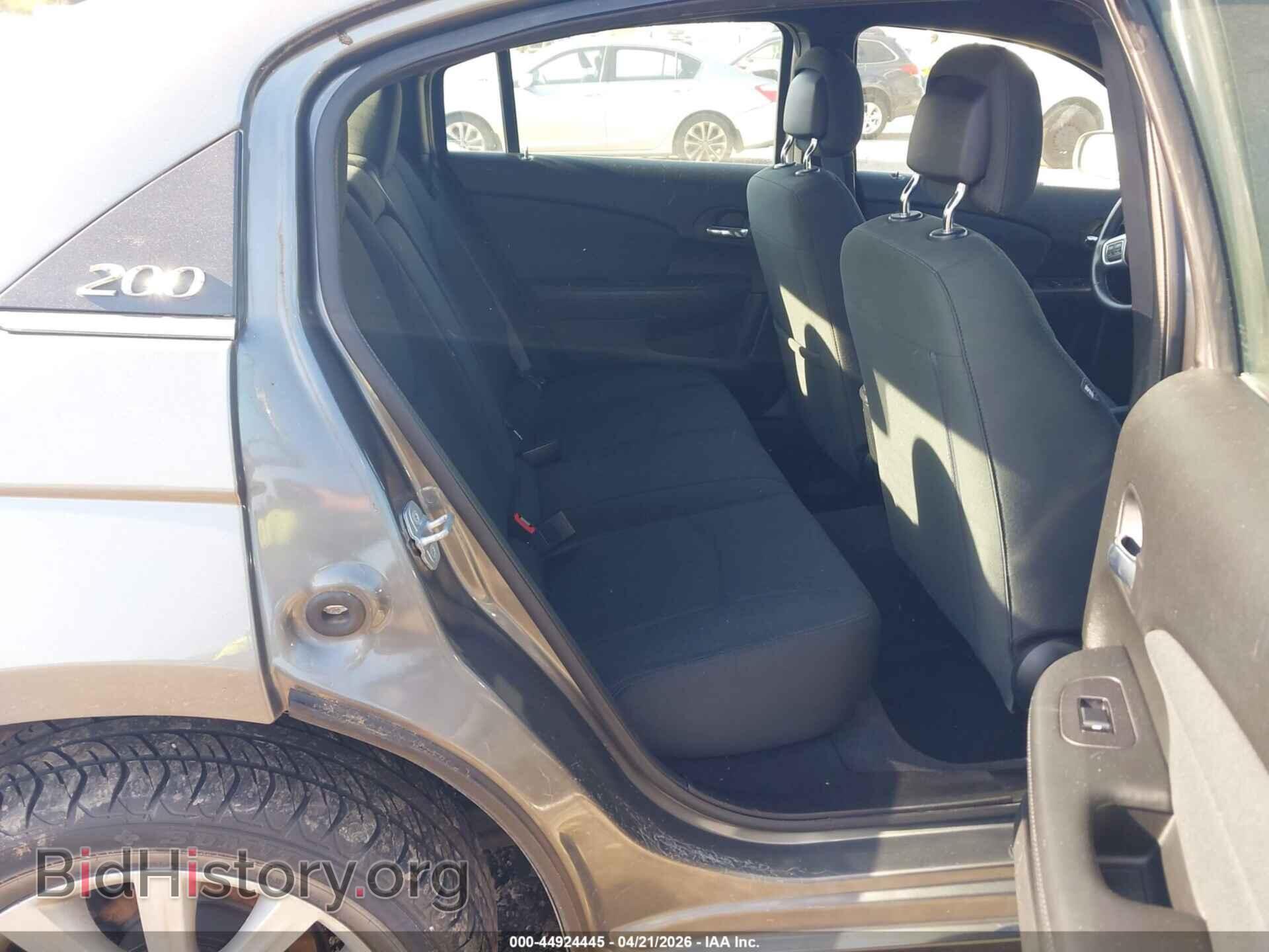 2012 CHRYSLER 200 - VIN: 1C3CCBBB6CN174133 - Photo 8