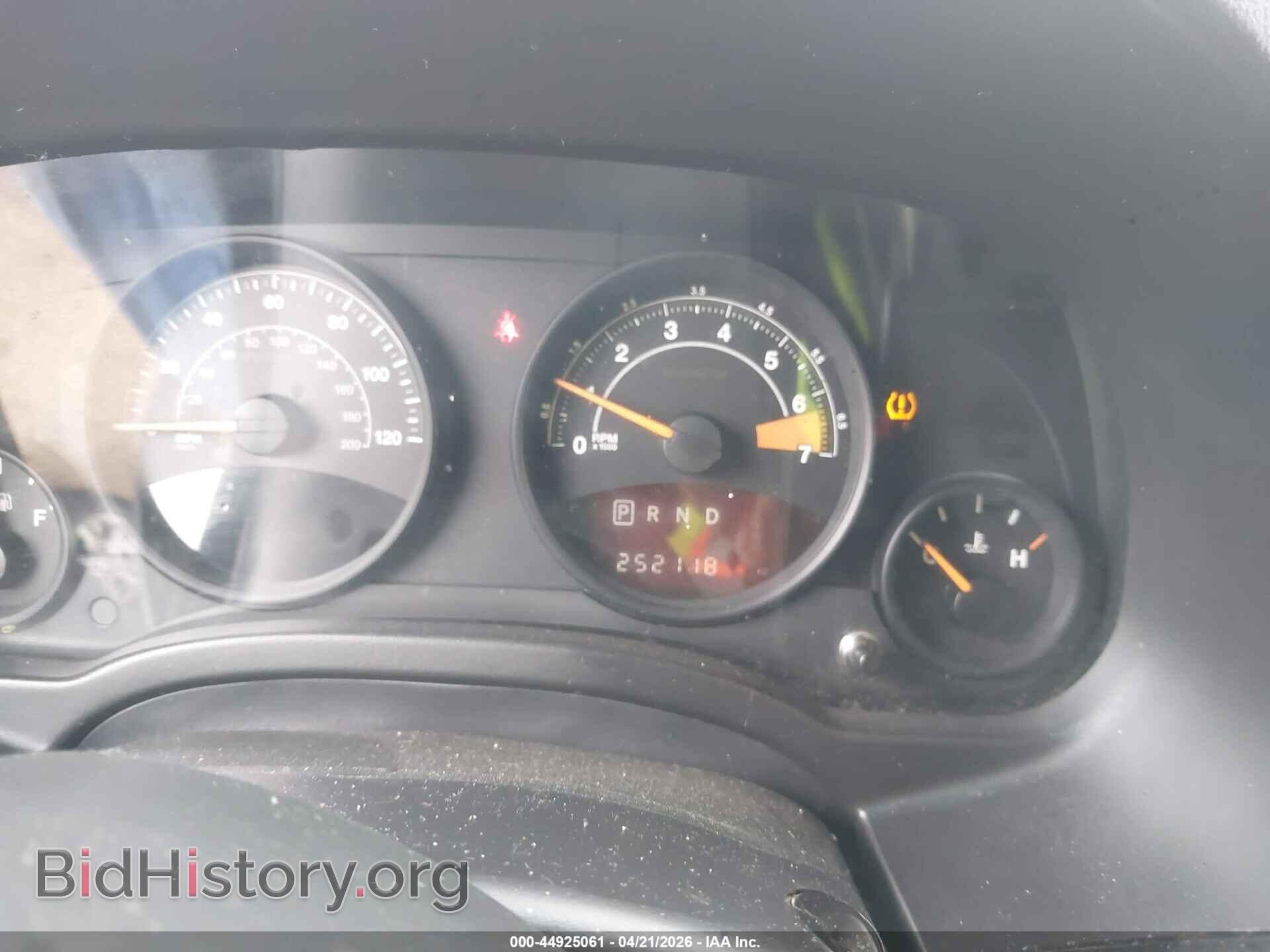 2016 JEEP COMPASS - VIN: 1C4NJCBA7GD560966 - Фото 7