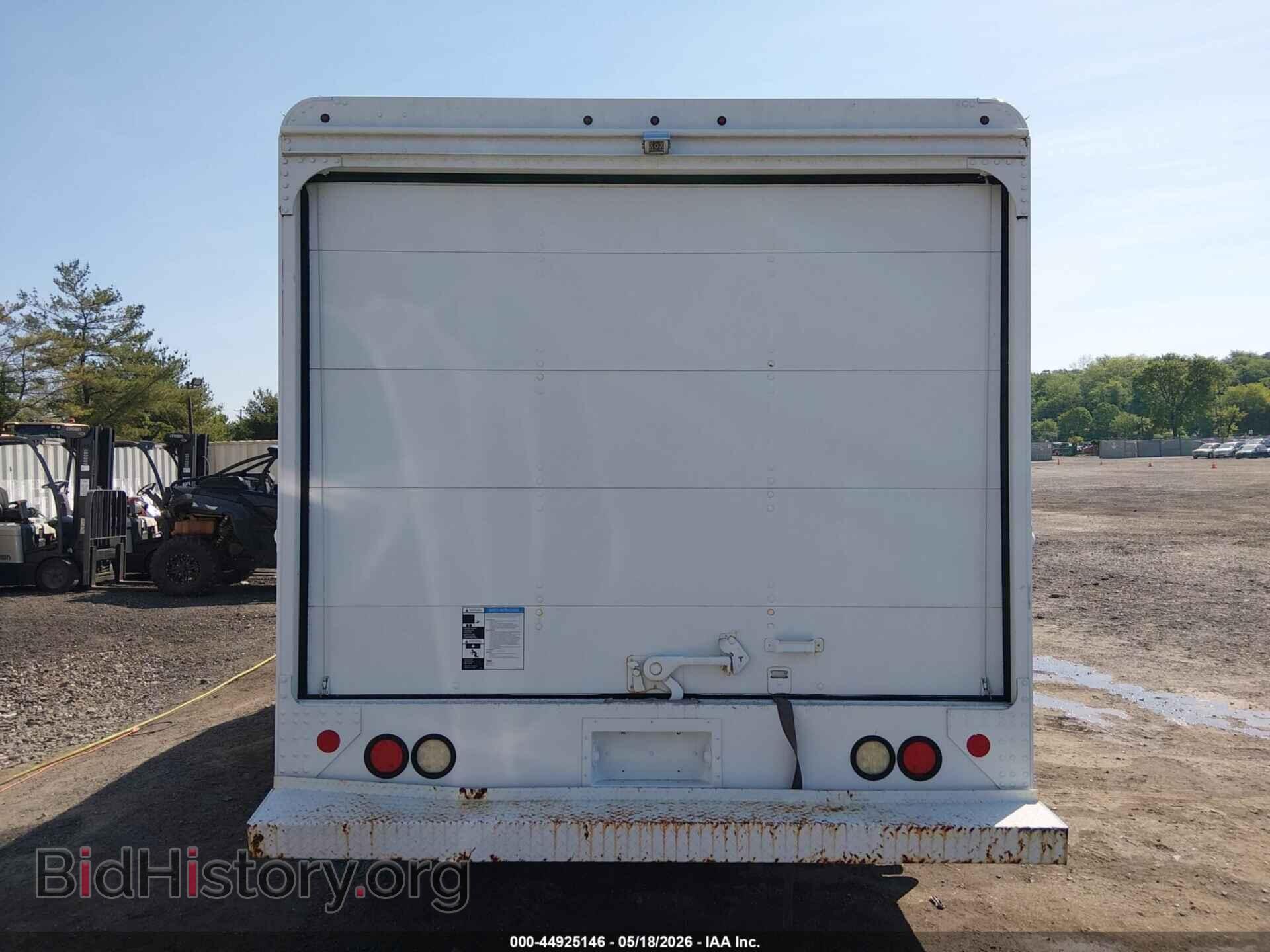 2016 FORD E-350 STRIPPED - VIN: 1FC3E3KL3GDC19318 - Photo 16