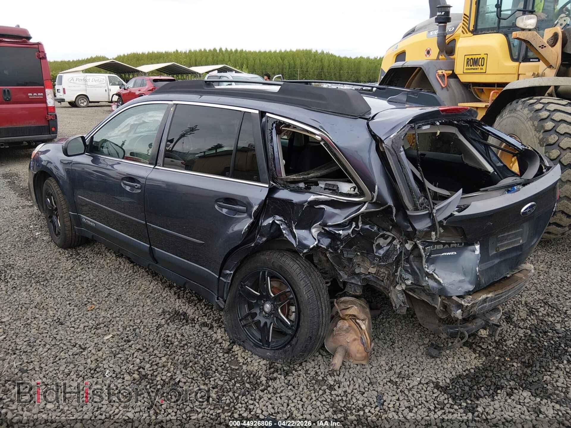 2014 SUBARU OUTBACK - VIN: 4S4BRBDC0E3289364 - Фото 3
