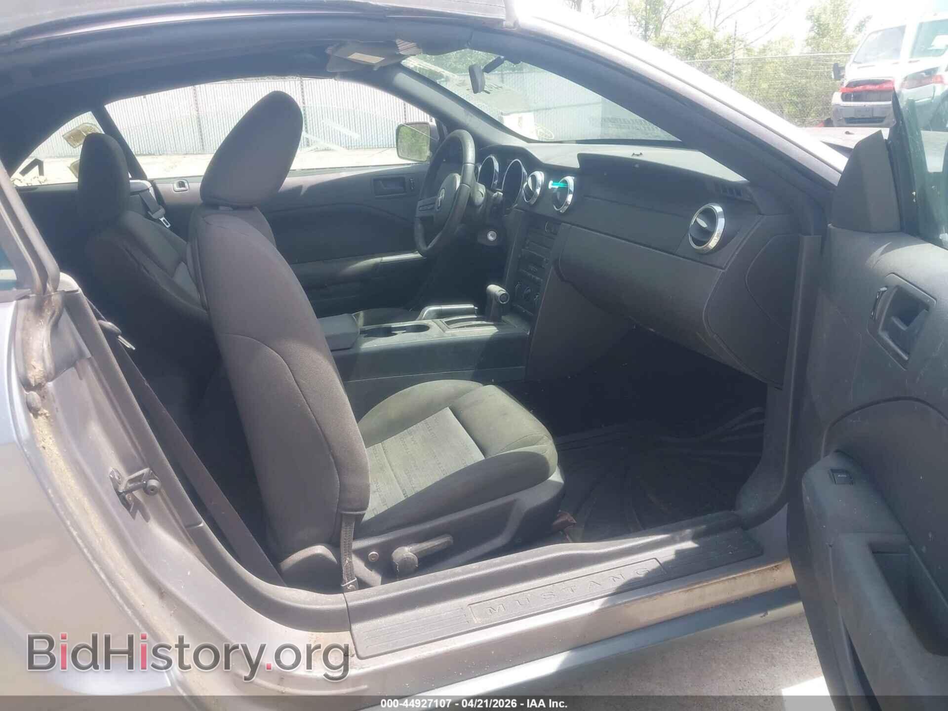 2006 FORD MUSTANG - VIN: 1ZVFT84N565105986 - Фото 5