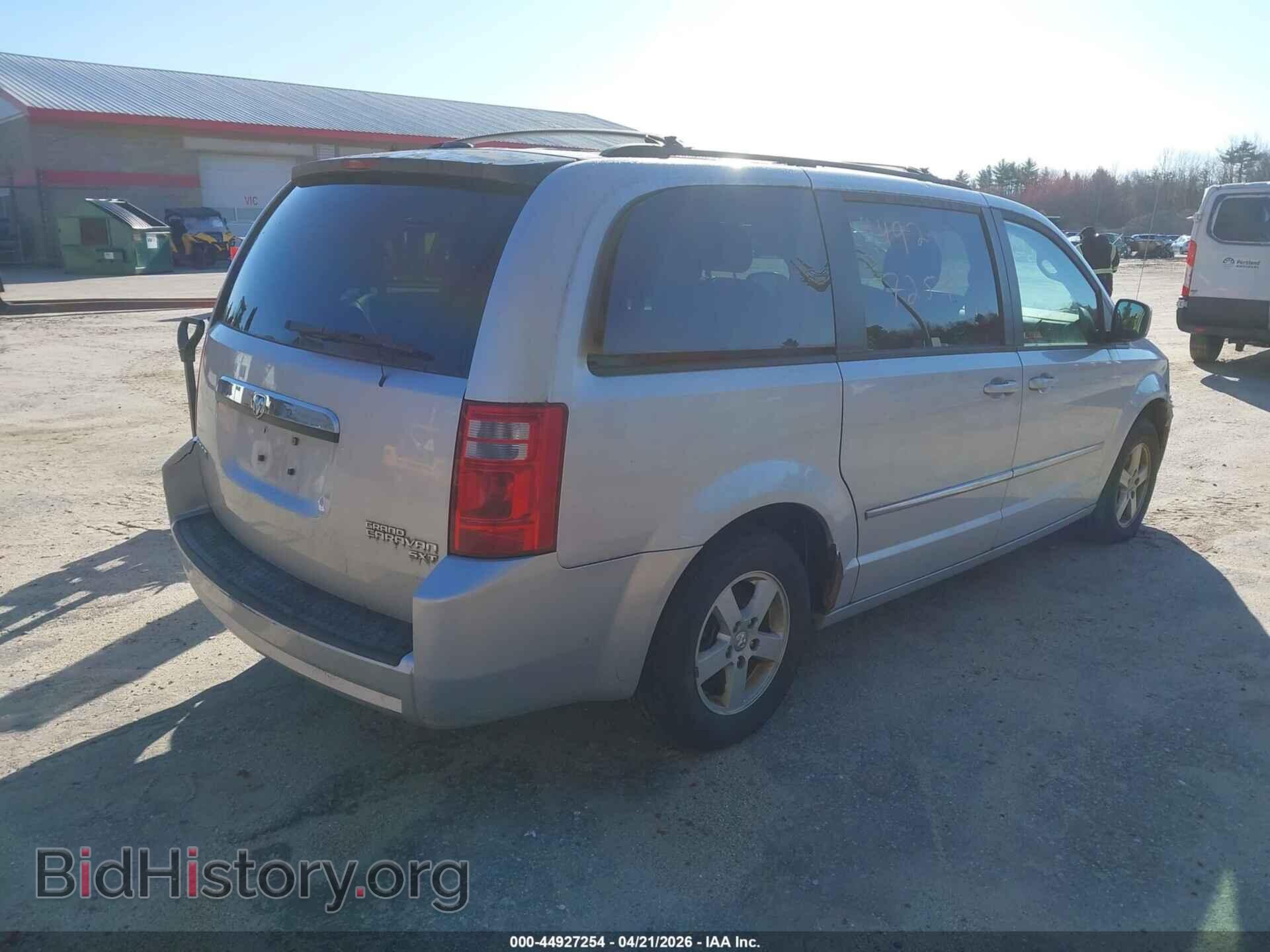 2010 DODGE GRAND CARAVAN - VIN: 2D4RN5D12AR459503 - Фото 4