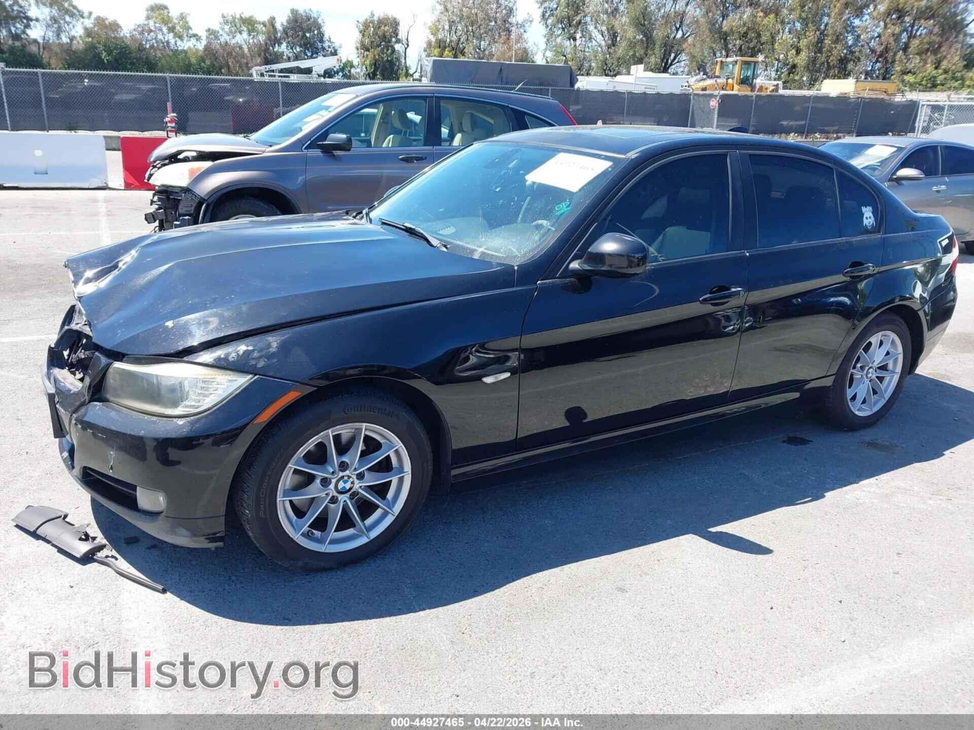 2010 BMW 328I - VIN: WBAPH5G53ANM69655 - Фото 2