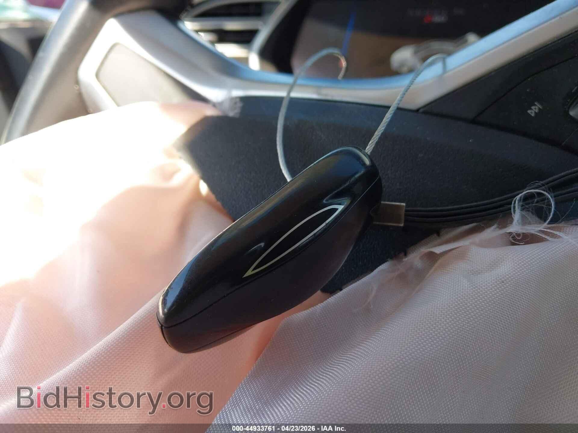 2013 TESLA MODEL S - VIN: 5YJSA1CP6DFP21225 - Фото 11
