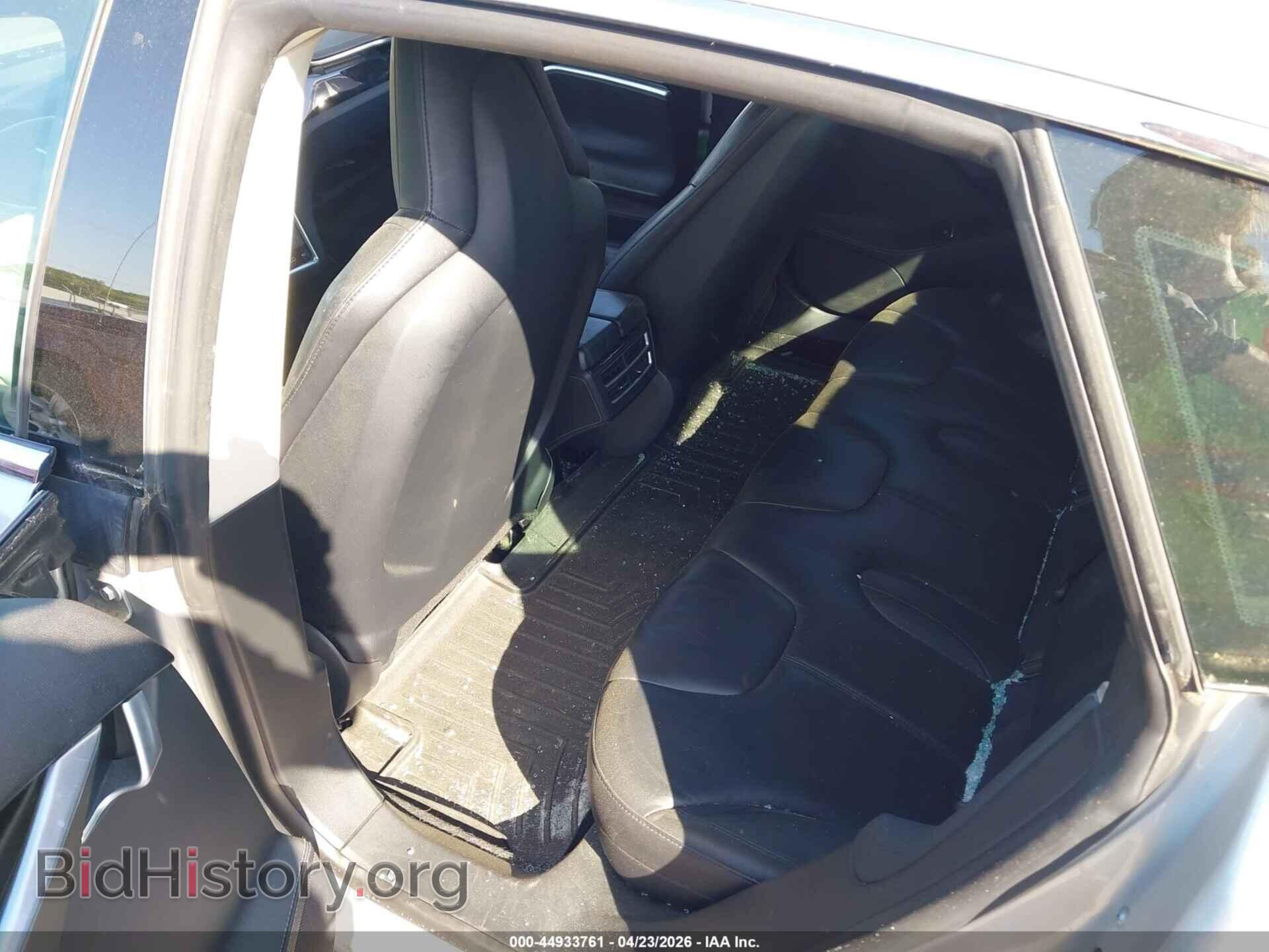 2013 TESLA MODEL S - VIN: 5YJSA1CP6DFP21225 - Фото 8