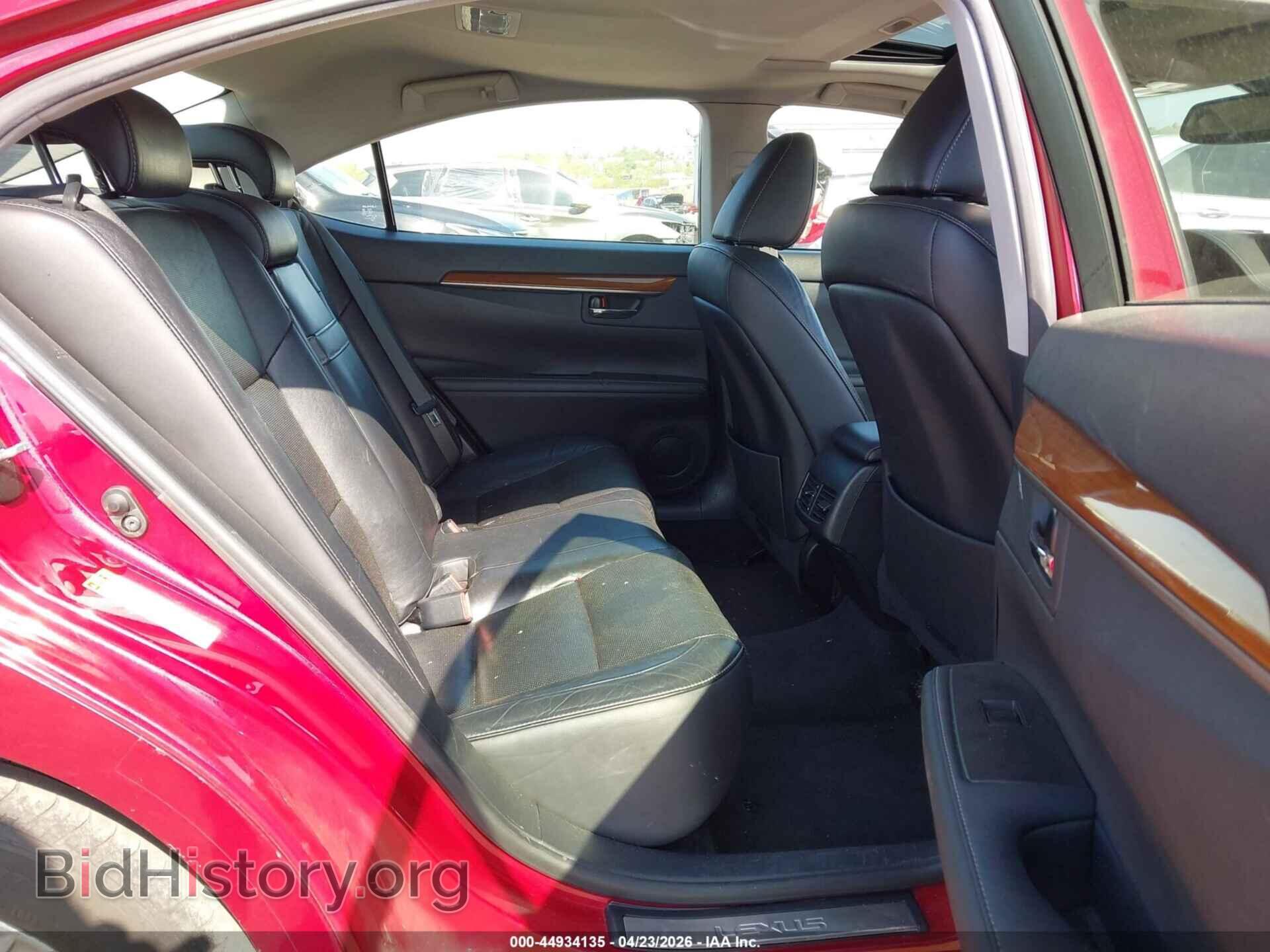2014 LEXUS ES 300H - VIN: JTHBW1GG3E2064351 - Photo 8