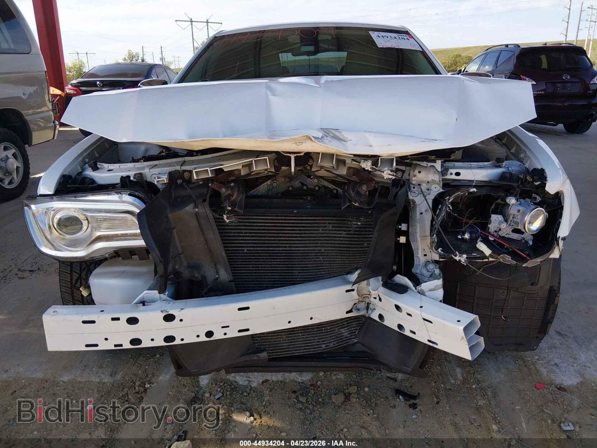 2017 CHRYSLER 300C - VIN: 2C3CCAEG8HH516621 - Фото 6