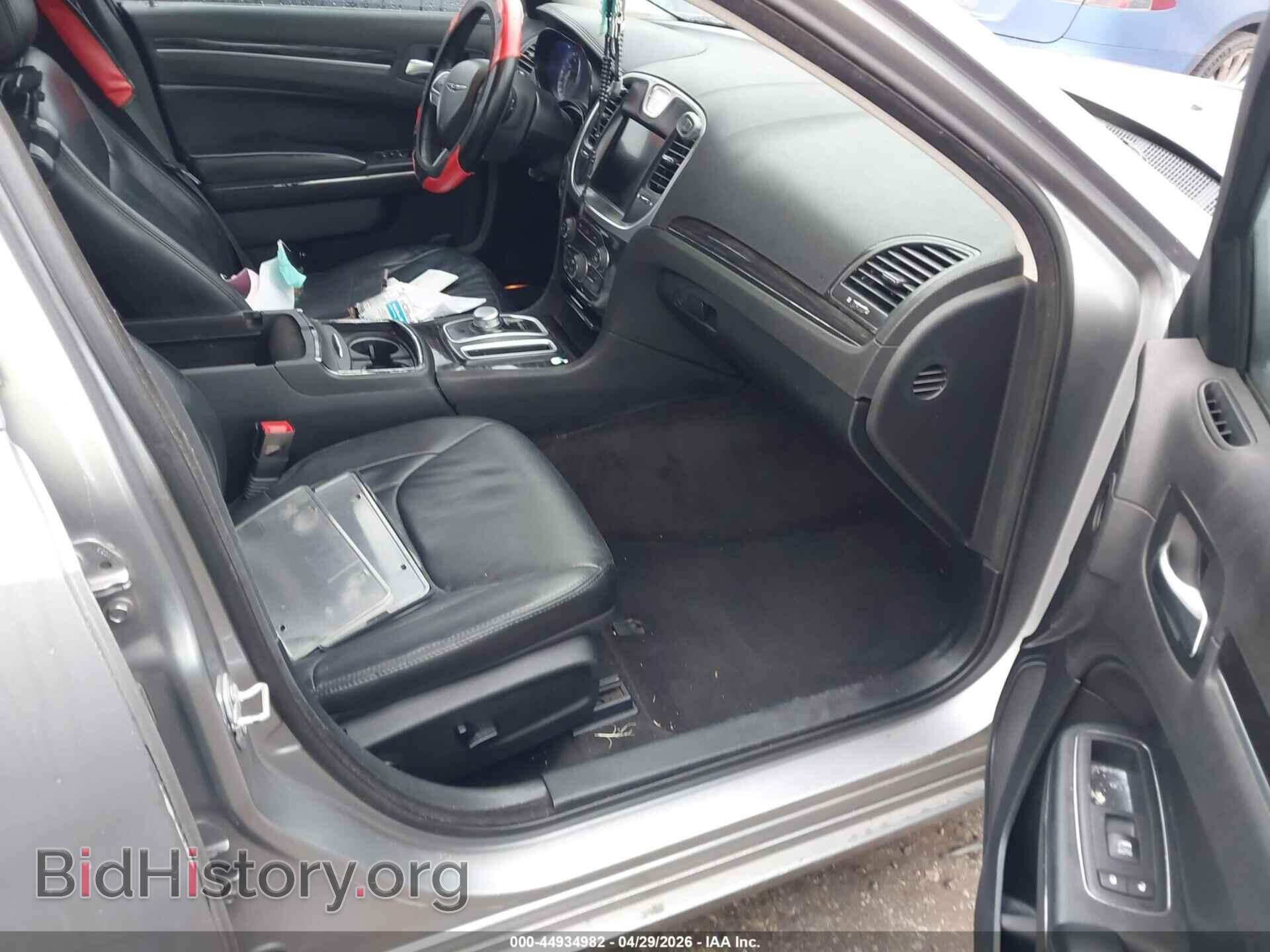 2016 CHRYSLER 300 - VIN: 2C3CCAAG3GH219468 - Фото 5