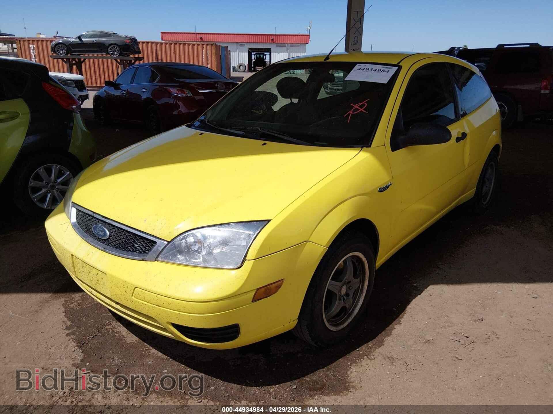 2005 FORD FOCUS - VIN: 3FAFP31N45R142270 - Фото 2