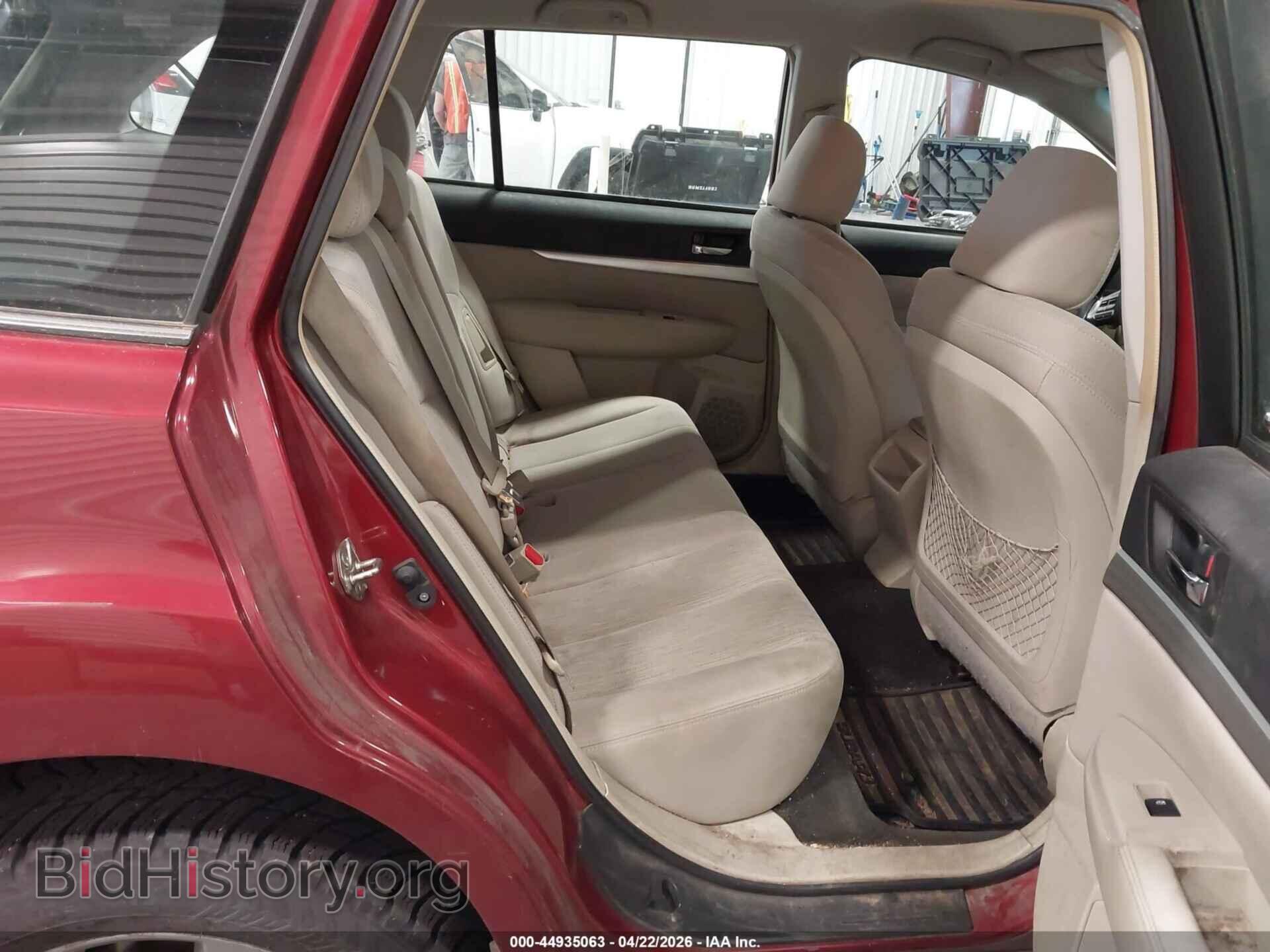 2014 SUBARU OUTBACK - VIN: 4S4BRCAC8E3252945 - Фото 8