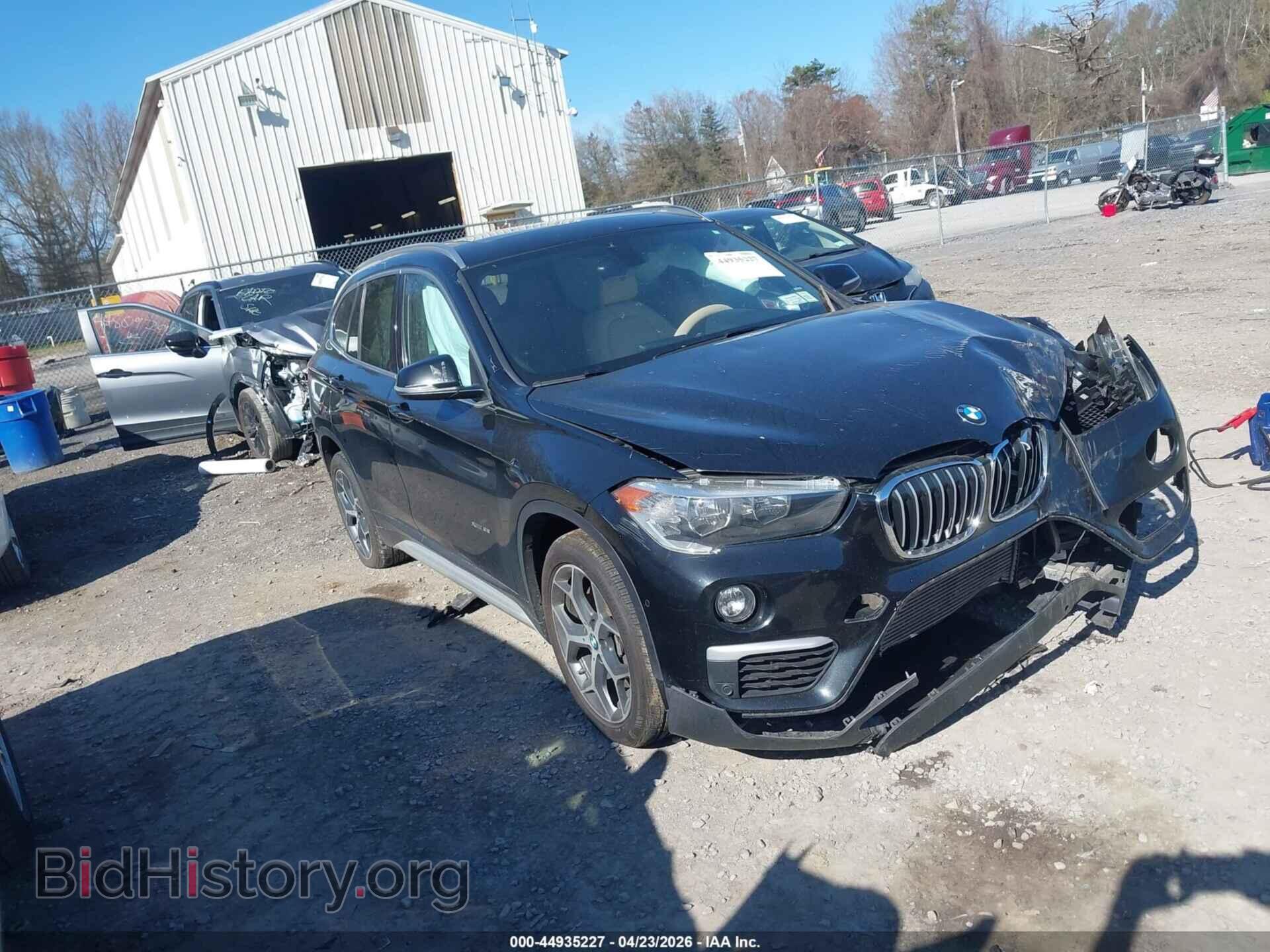 Photo WBXHT3C38H5F73685 - BMW X1 2017