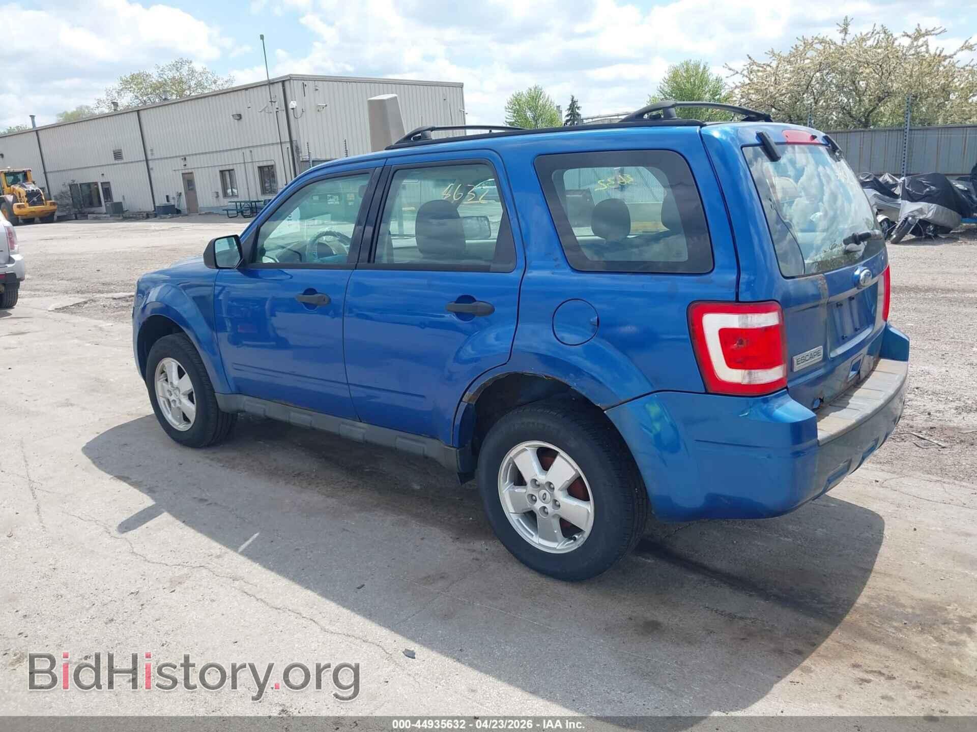 2011 FORD ESCAPE - VIN: 1FMCU0C79BKB89583 - Фото 3