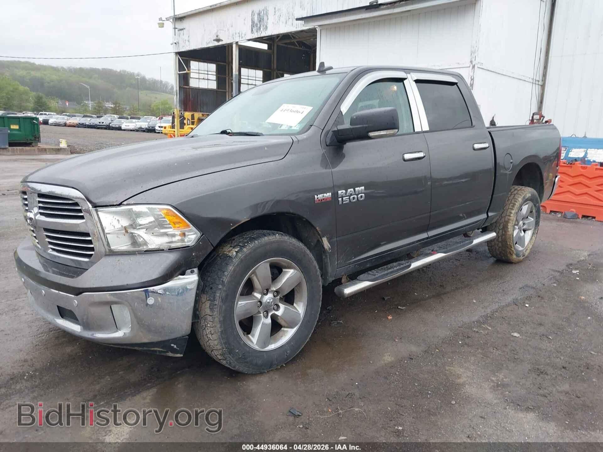 2018 RAM 1500 - VIN: 3C6RR7LT9JG129757 - Фото 2