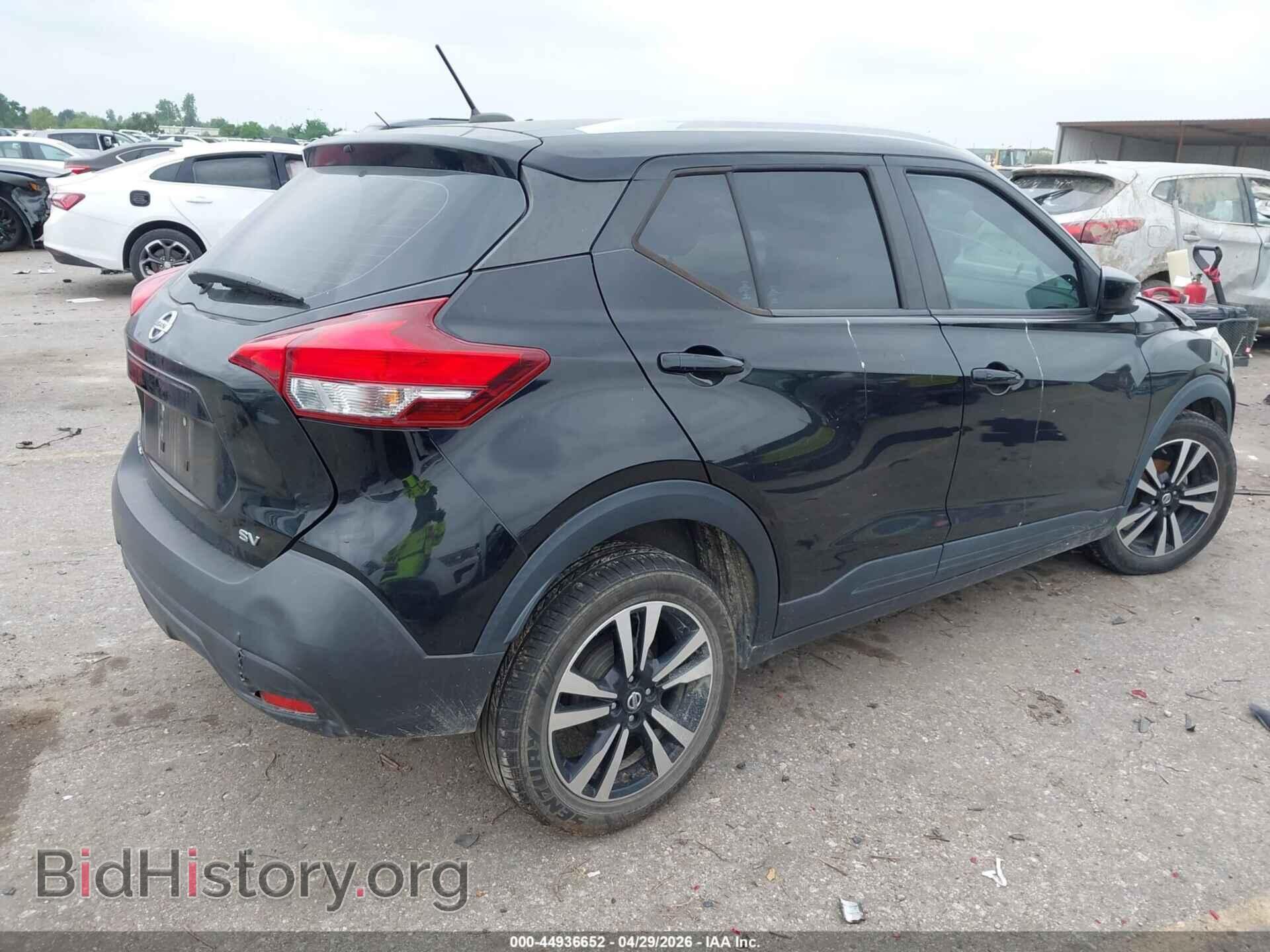 2019 NISSAN KICKS - VIN: 3N1CP5CU3KL537569 - Фото 4