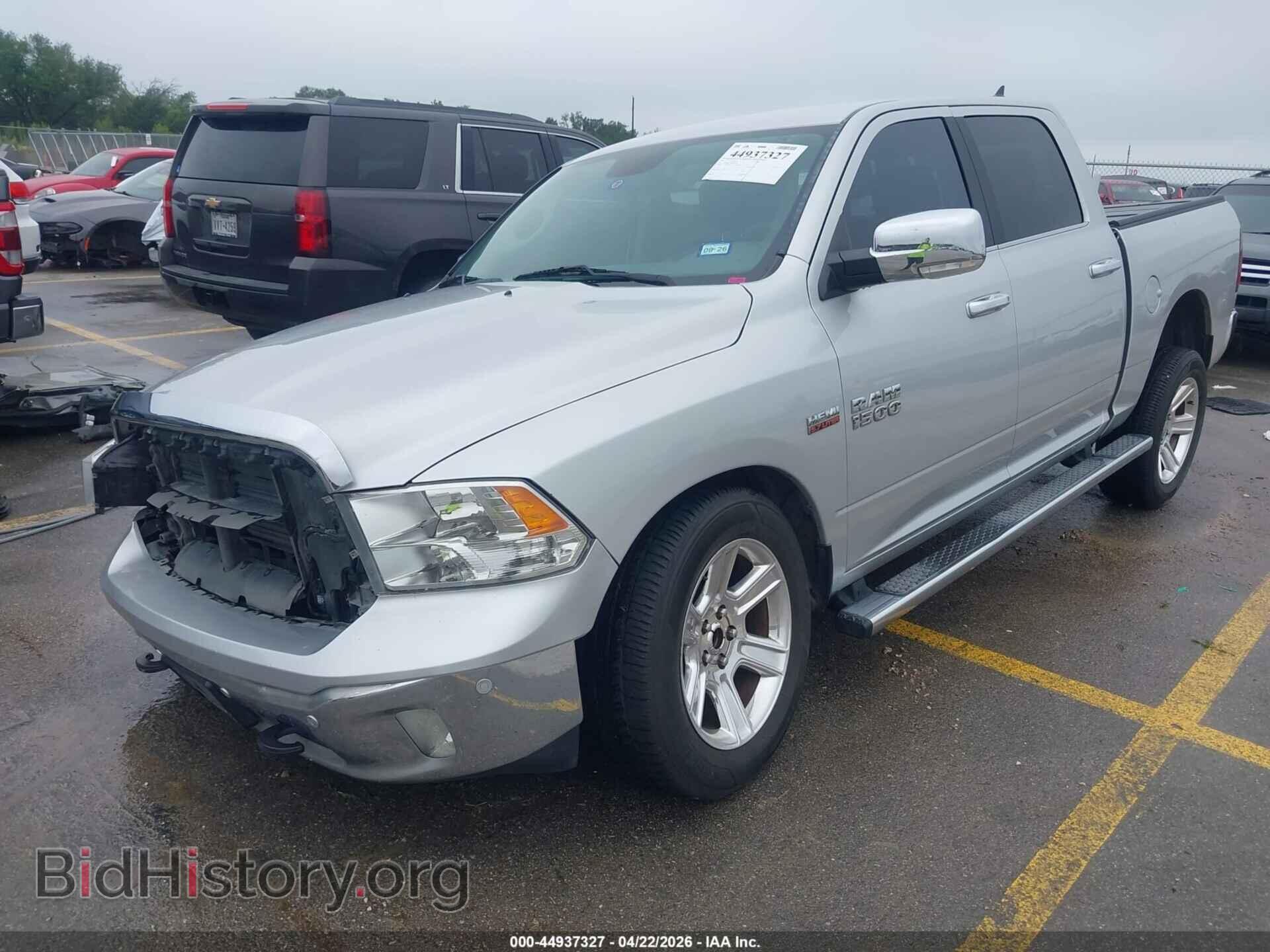 2017 RAM 1500 - VIN: 1C6RR6LT8HS856465 - Photo 2