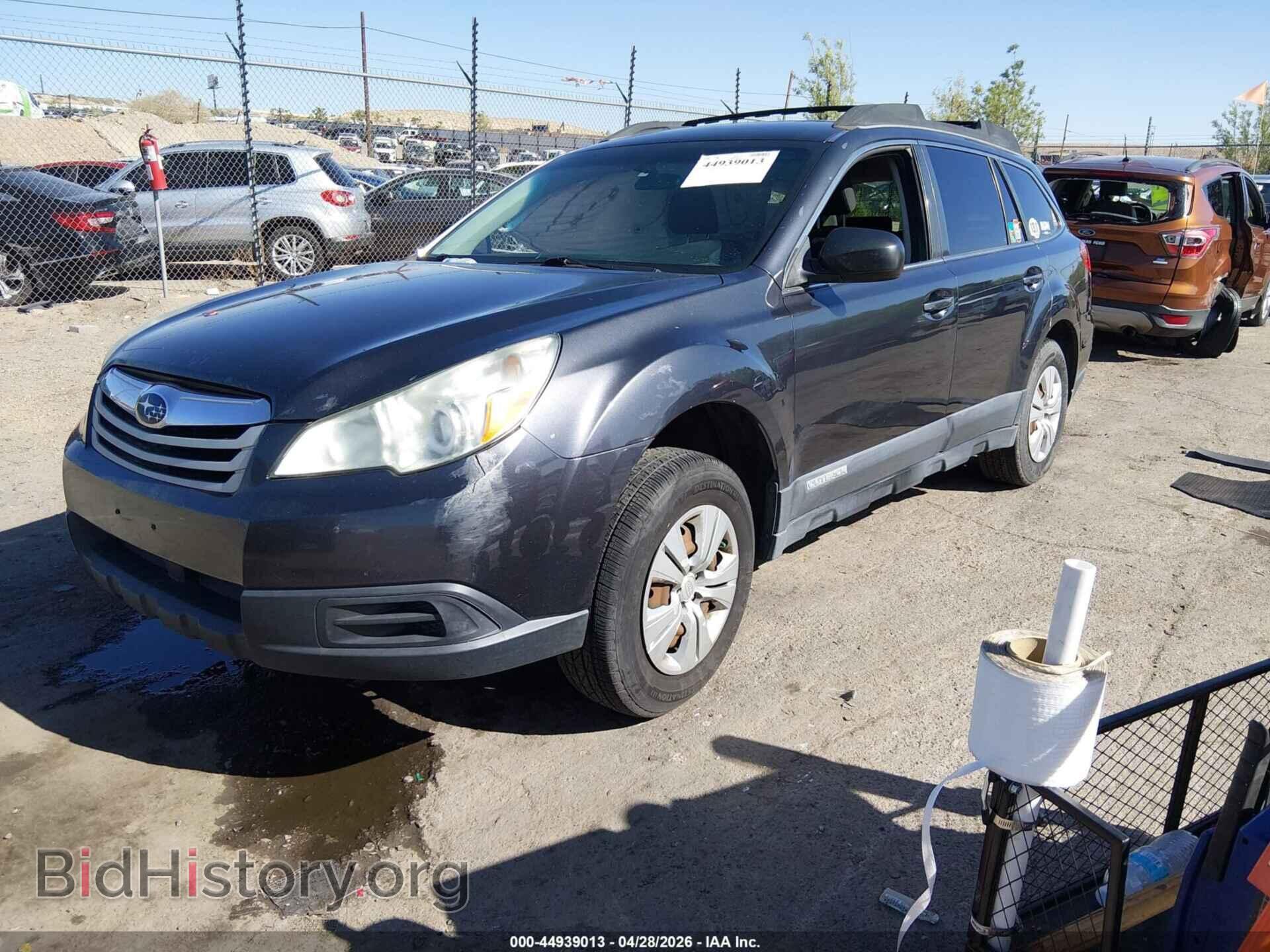 2011 SUBARU OUTBACK - VIN: 4S4BRBAC7B3366876 - Фото 2