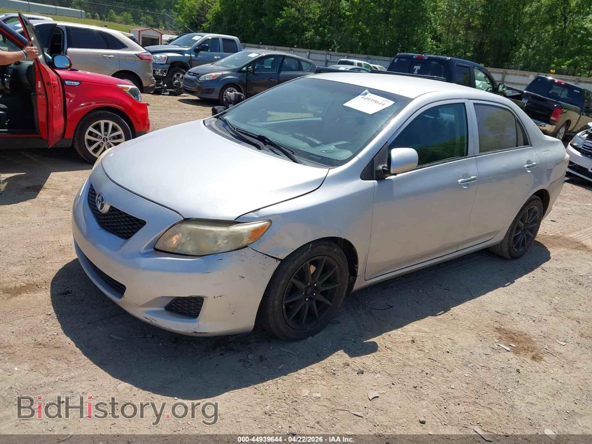 2009 TOYOTA COROLLA - VIN: JTDBL40E199029521 - Фото 2