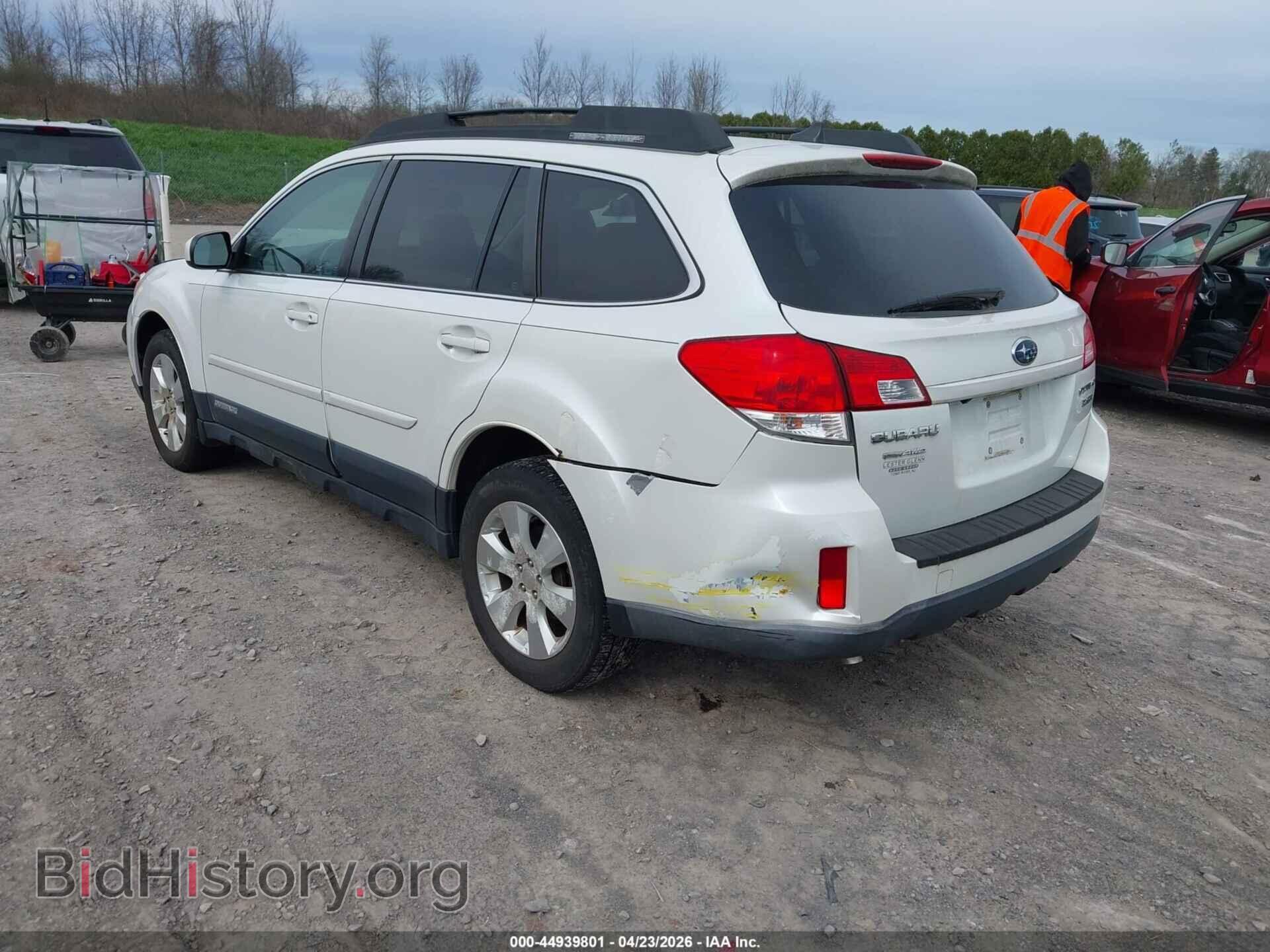 2011 SUBARU OUTBACK - VIN: 4S4BRDKC2B2414249 - Фото 3
