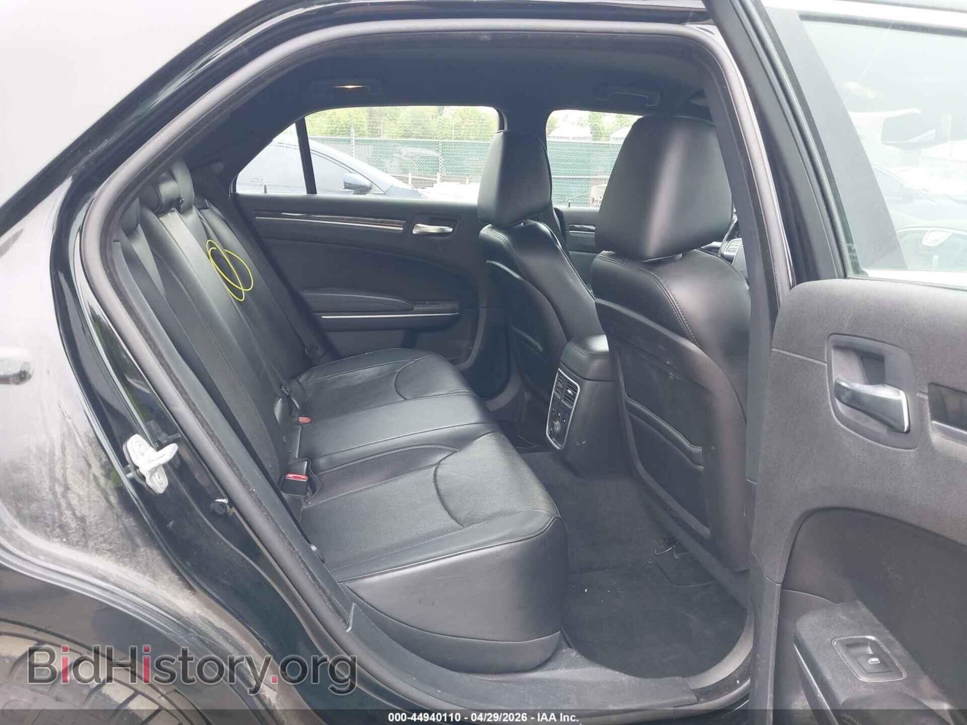 2012 CHRYSLER 300 - VIN: 2C3CCAHG4CH258893 - Фото 8
